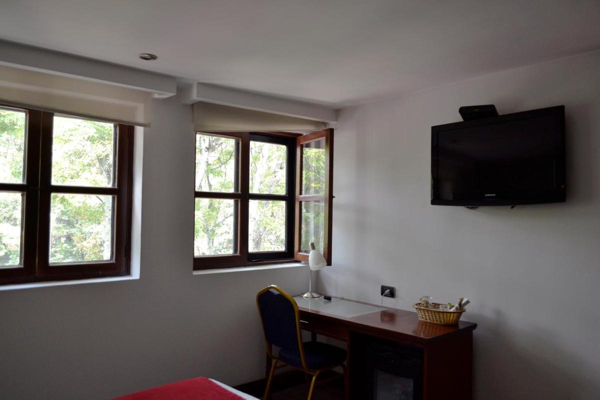 Standard Double Room photo 3
