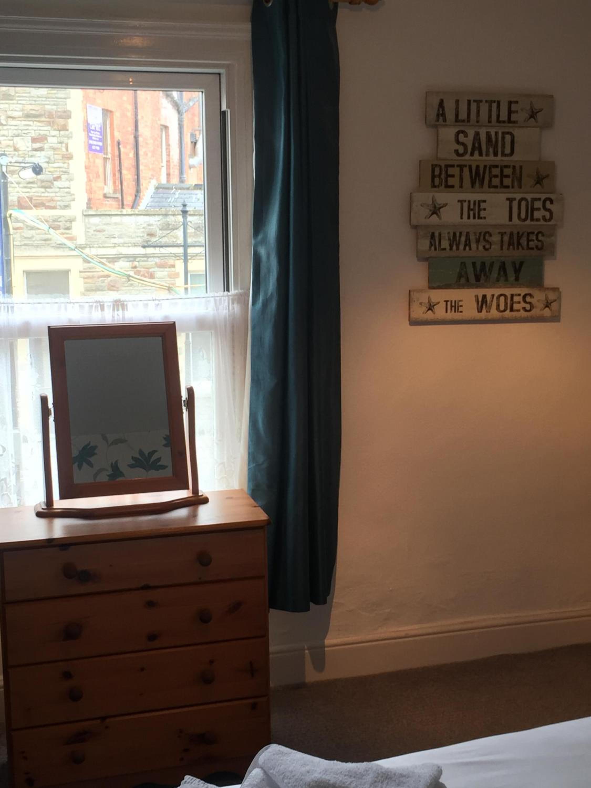 Standard Double Room with Shared Bathroom photo 3