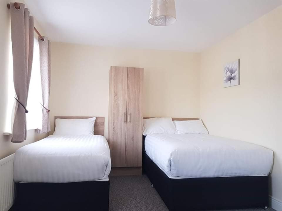 Triple Room with Private Bathroom photo 1