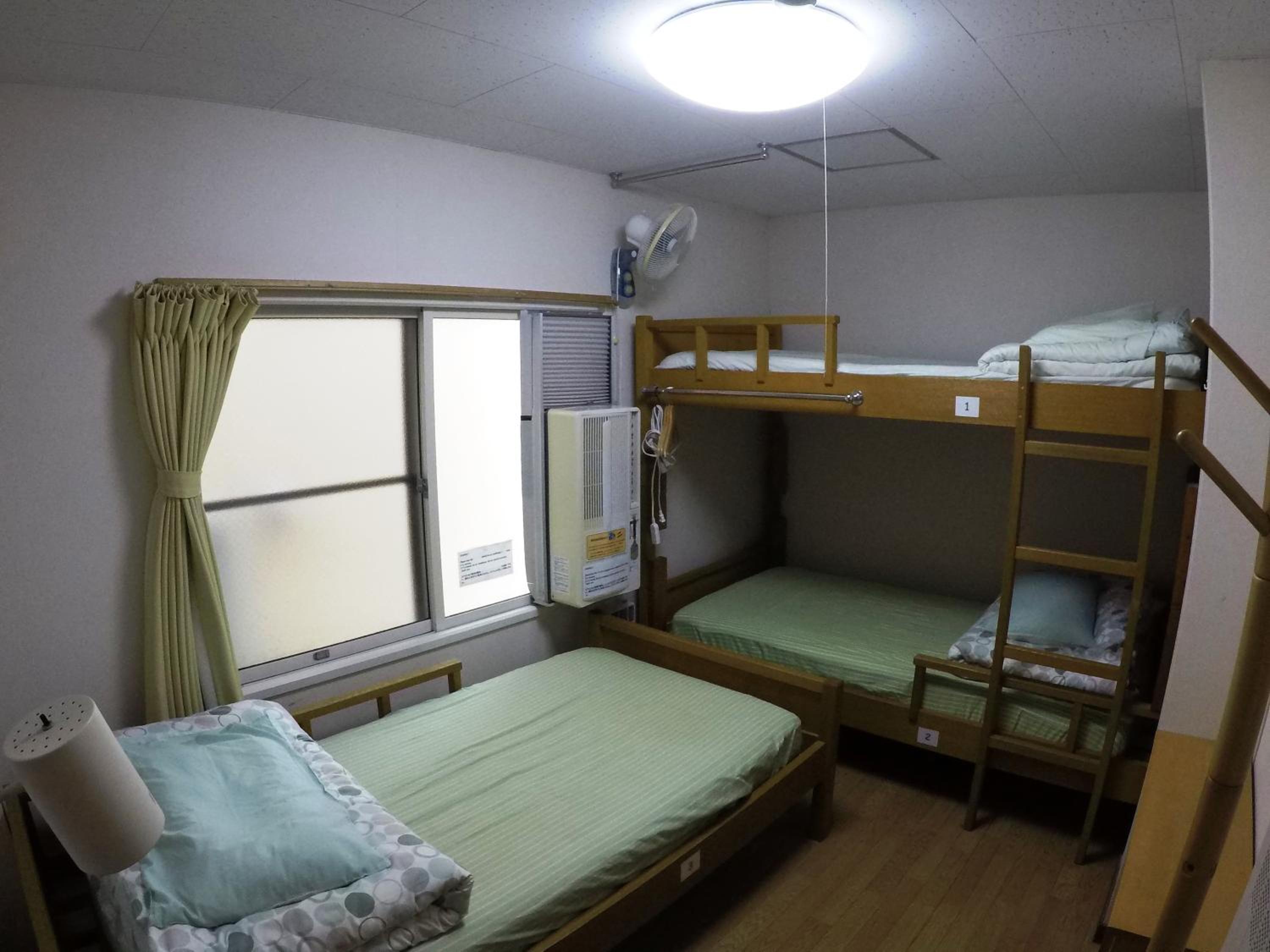 Triple Room - Photo 2
