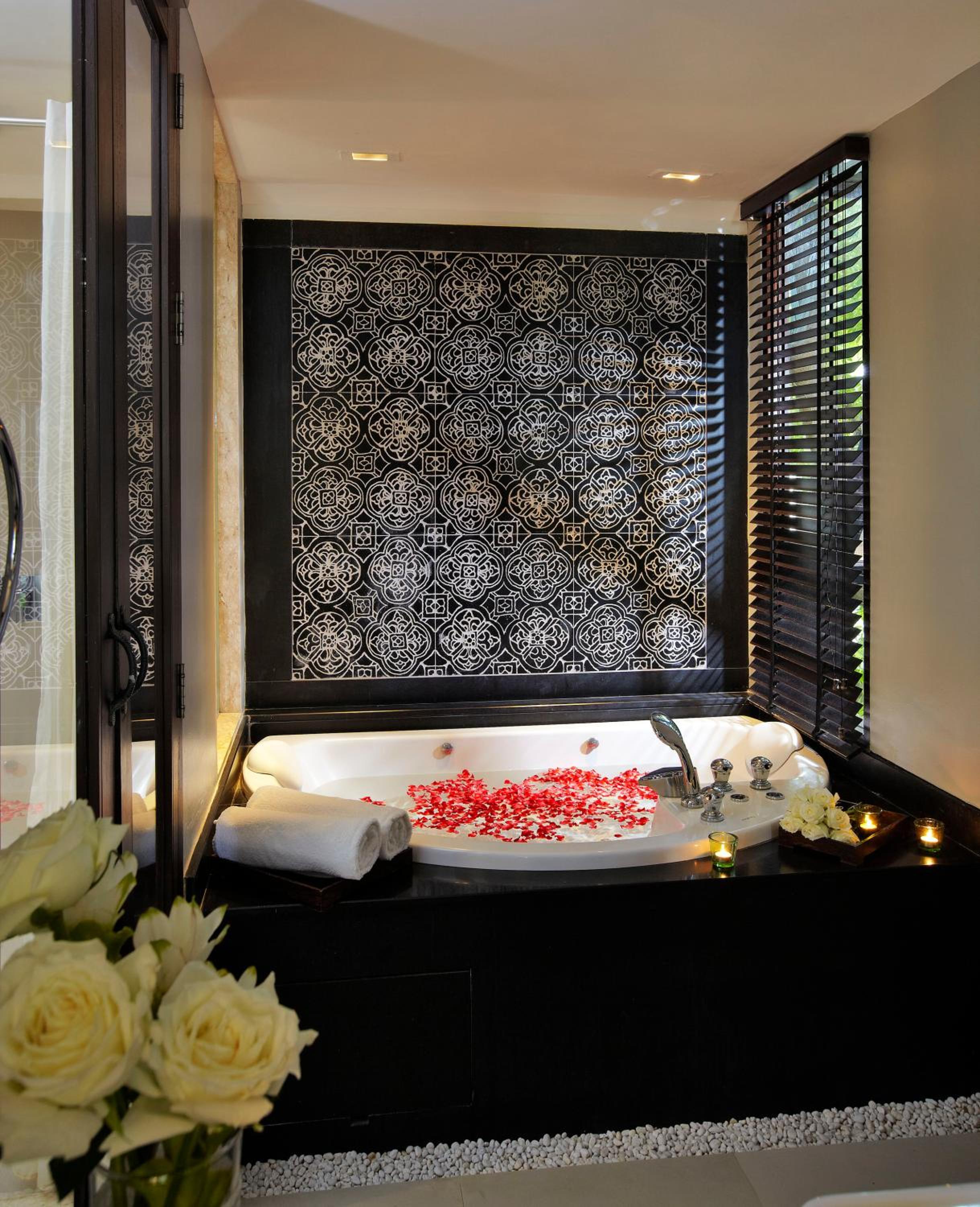 Luxury Villa with Plunge Pool  - Photo 11