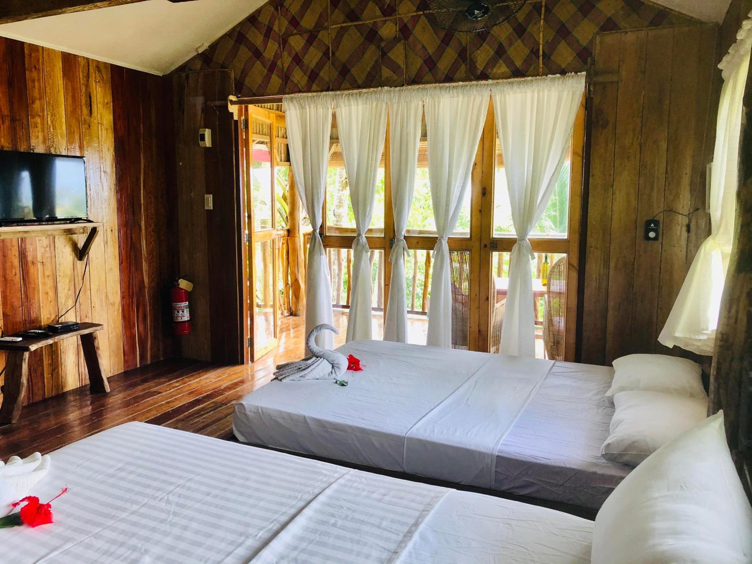Honeymoon Suite with Ocean View  - Photo 10
