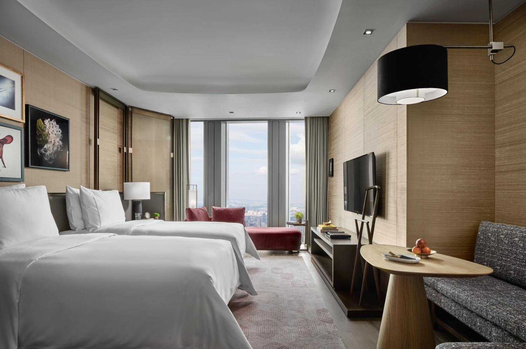 Deluxe with One Twin Bed and 2 Adults Occupancy (Non Smoking)