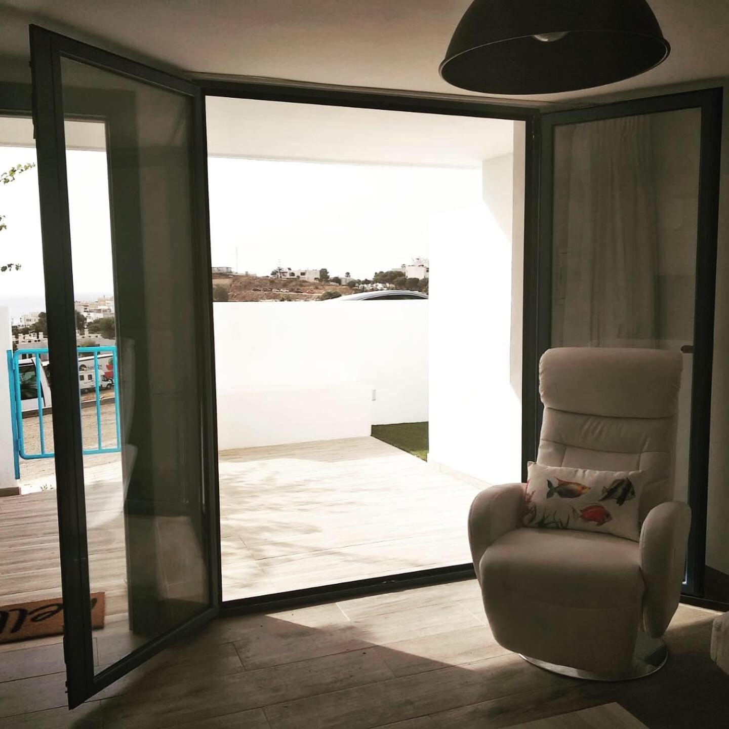 Studio Apartment with Sea View photo 3