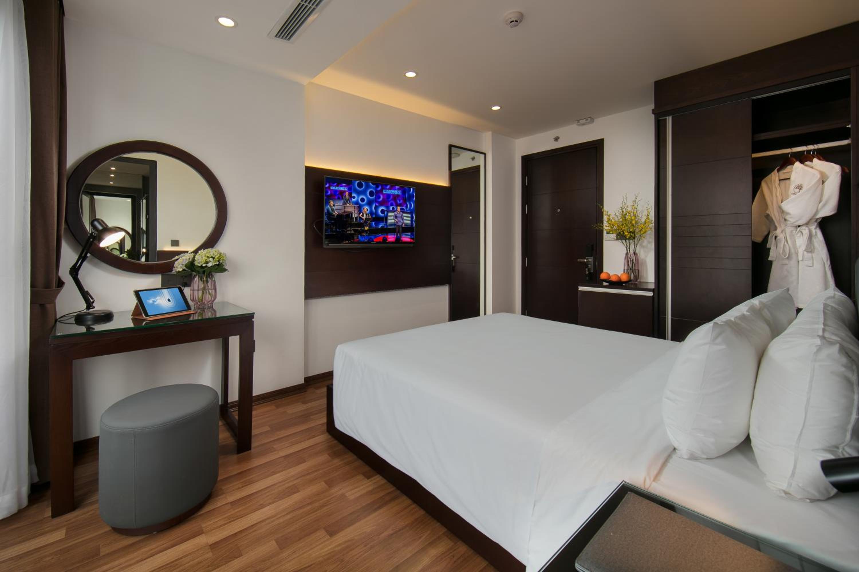 Suite with Balcony