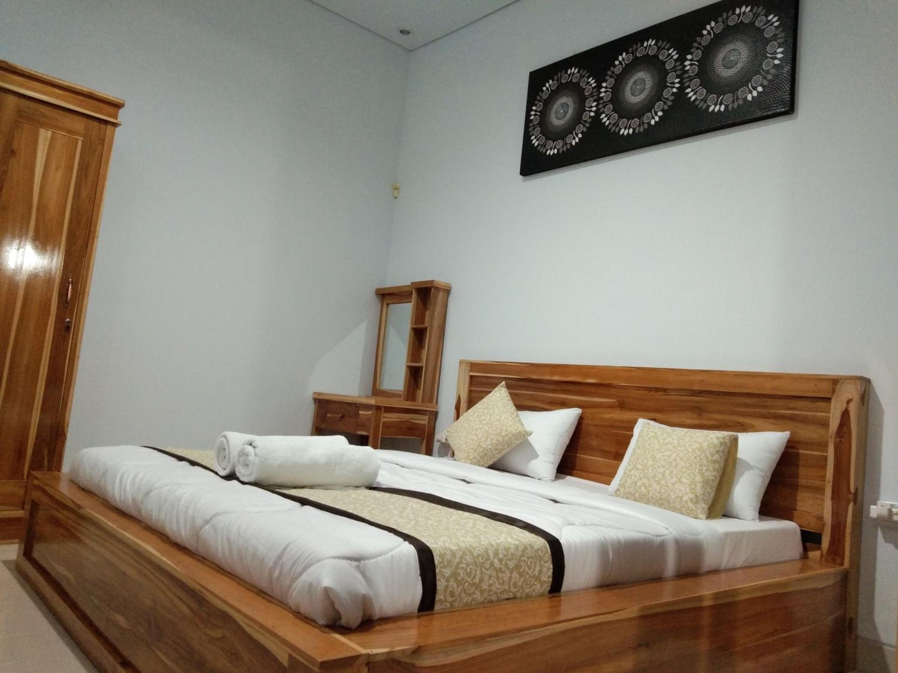 King Room with Garden View - Photo 17