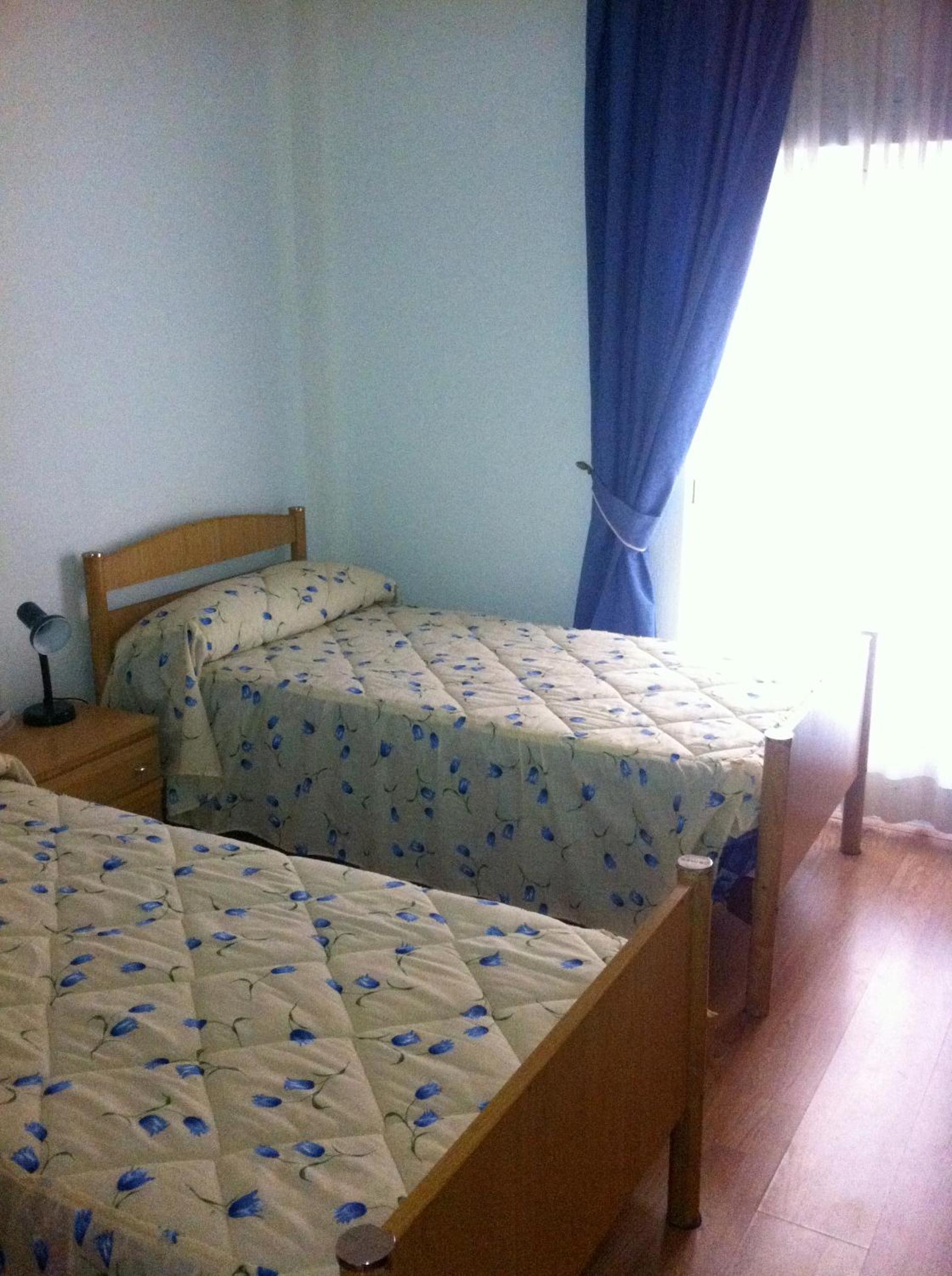 Double or Twin Room with Shared Bathroom photo 2