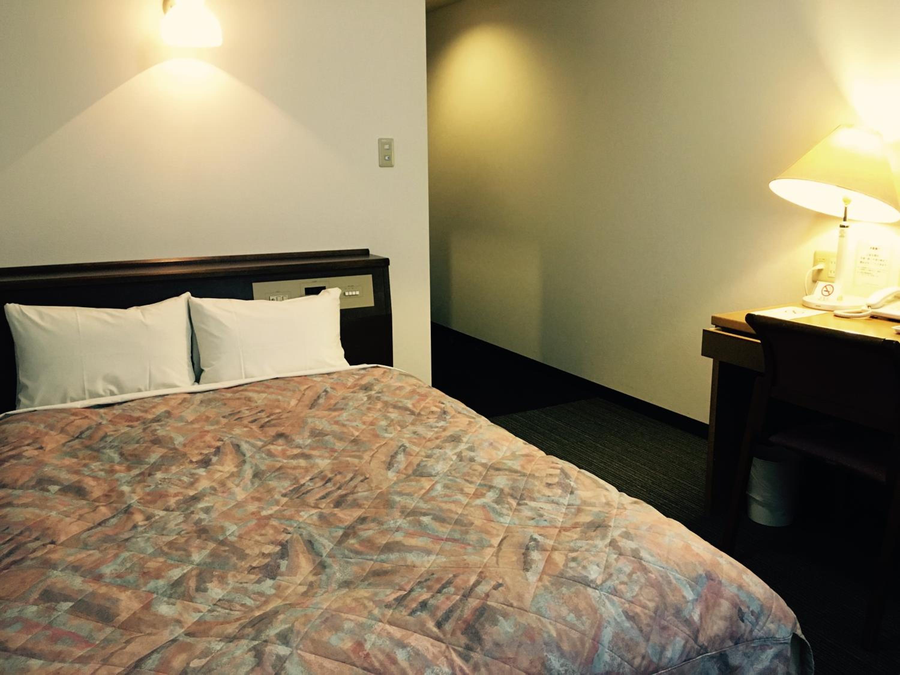 Economy Double Room - Smoking - Photo 1