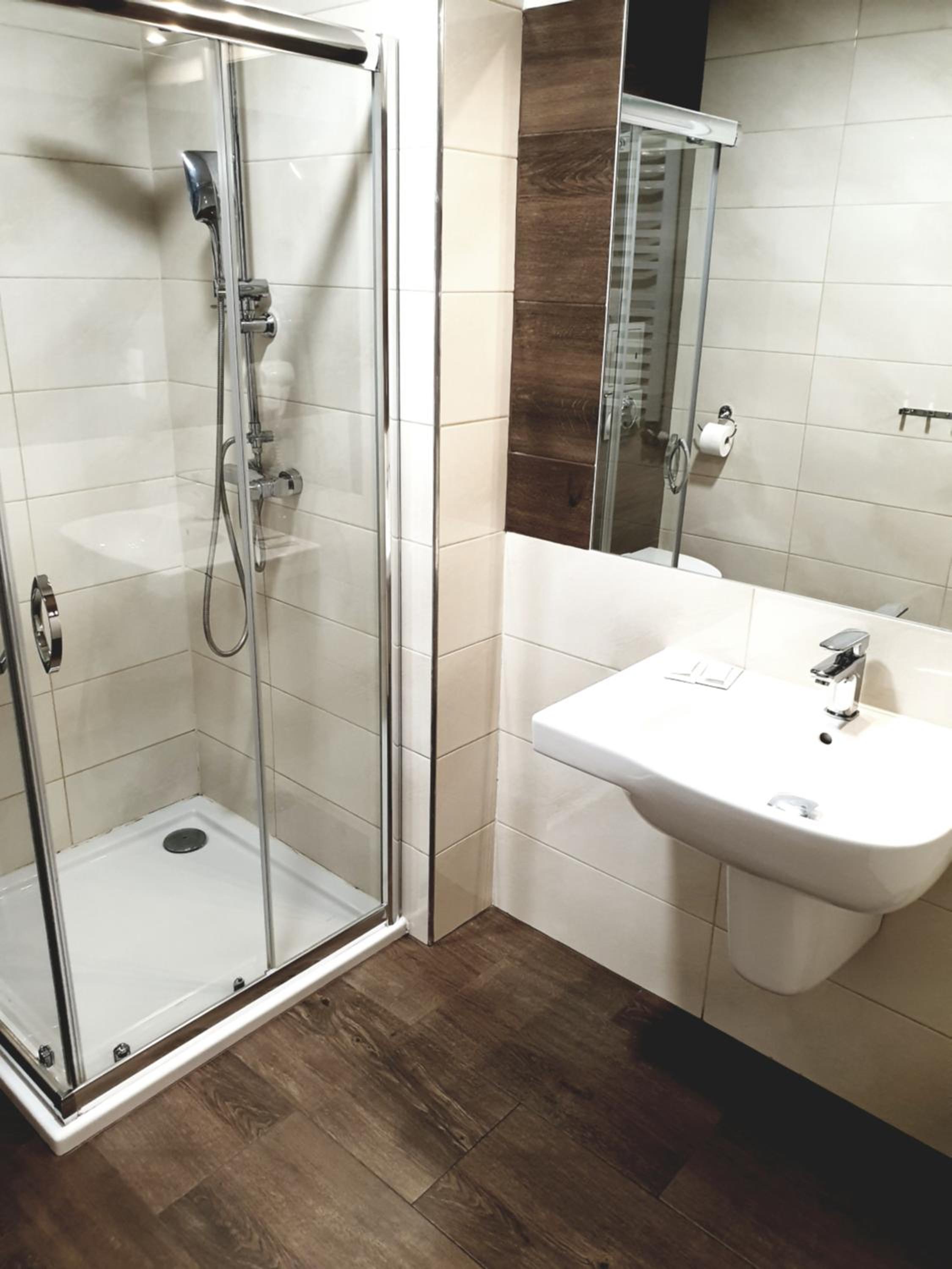 Double Room - Photo 2