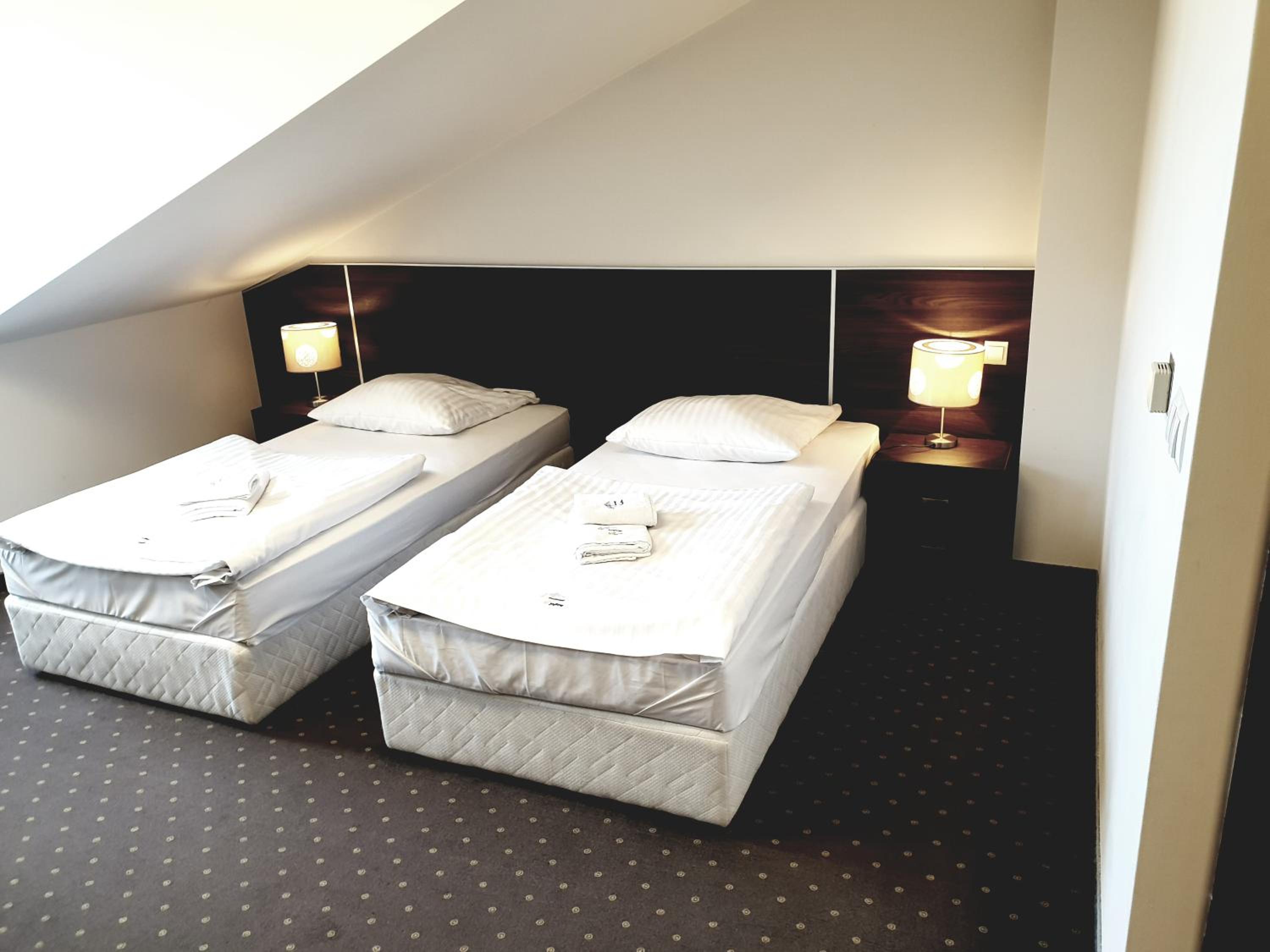 Double Room - Photo 1