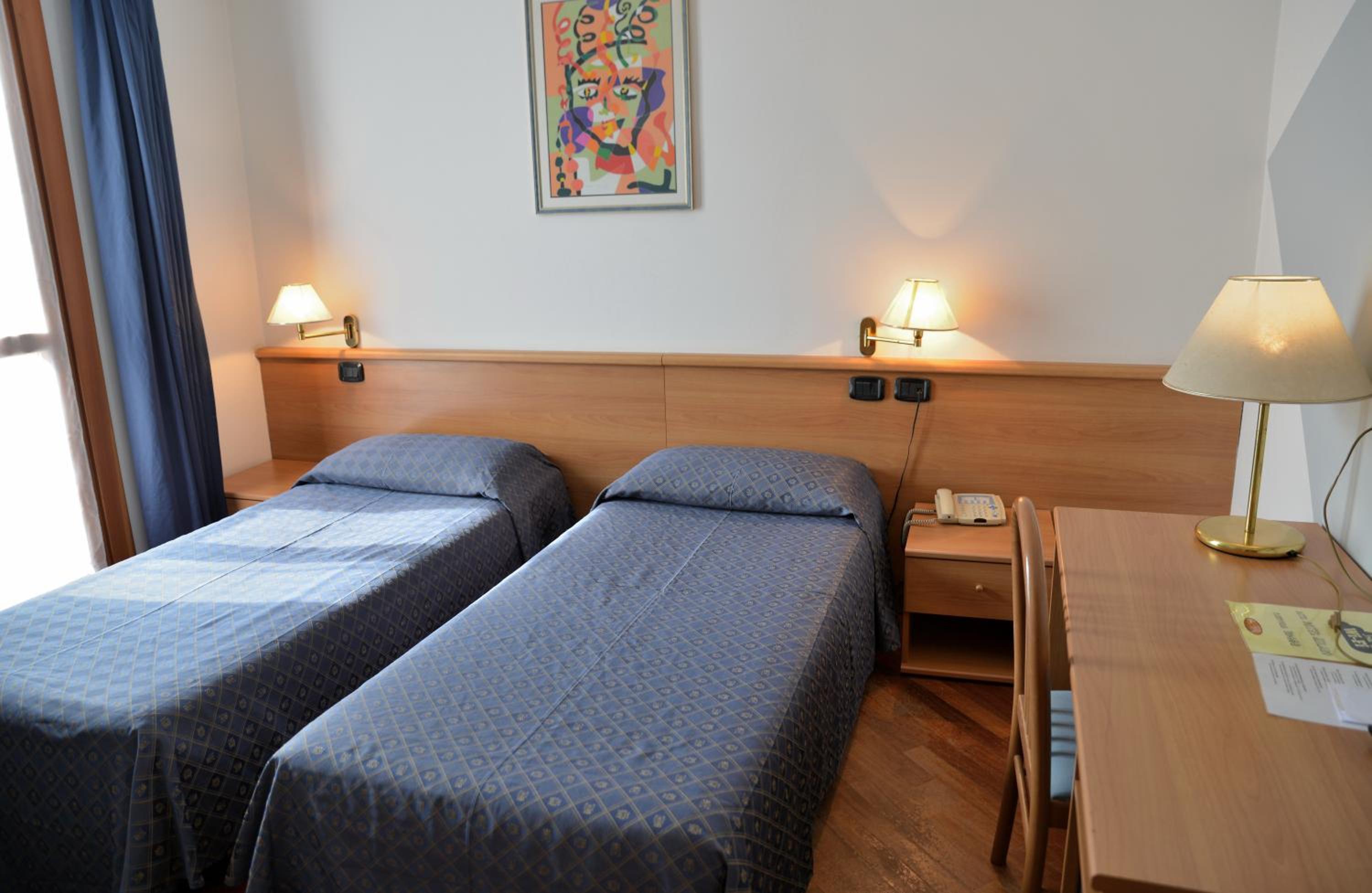 Double or Twin Room - Photo 41