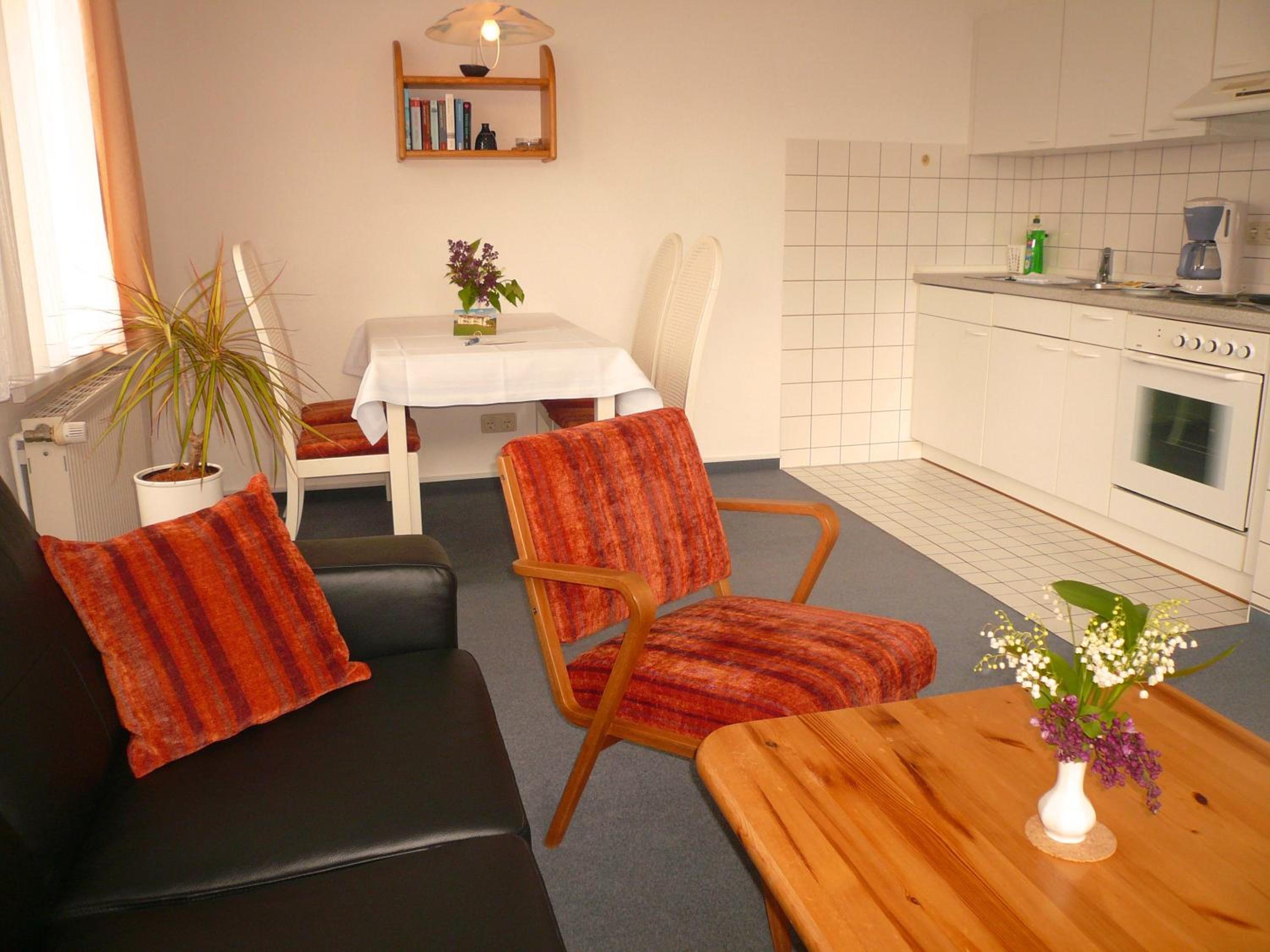 Apartment mit 2 Schlafzimmern und Süd-Ostbalkon (2-3 Erwachsene) photo 2