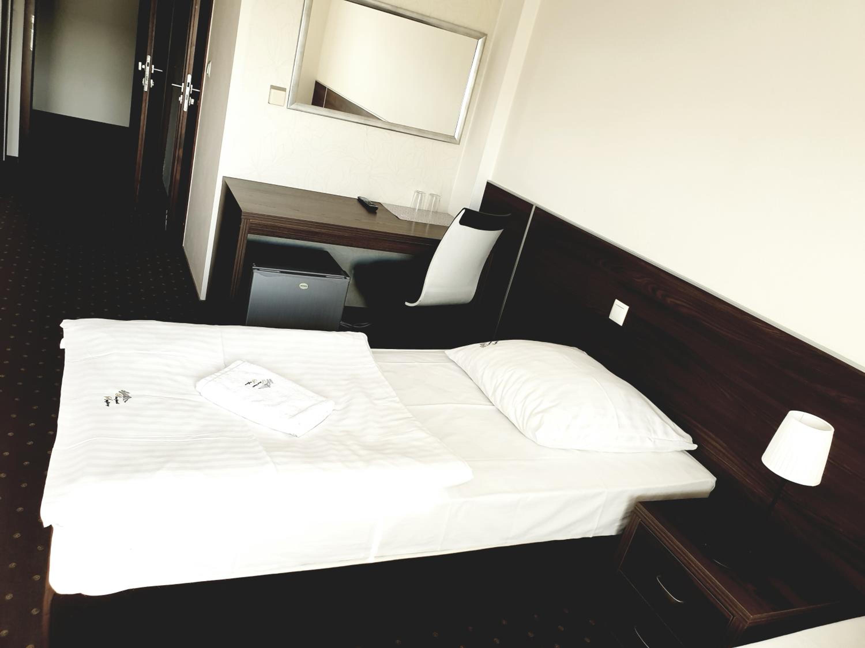 Single Room photo 1