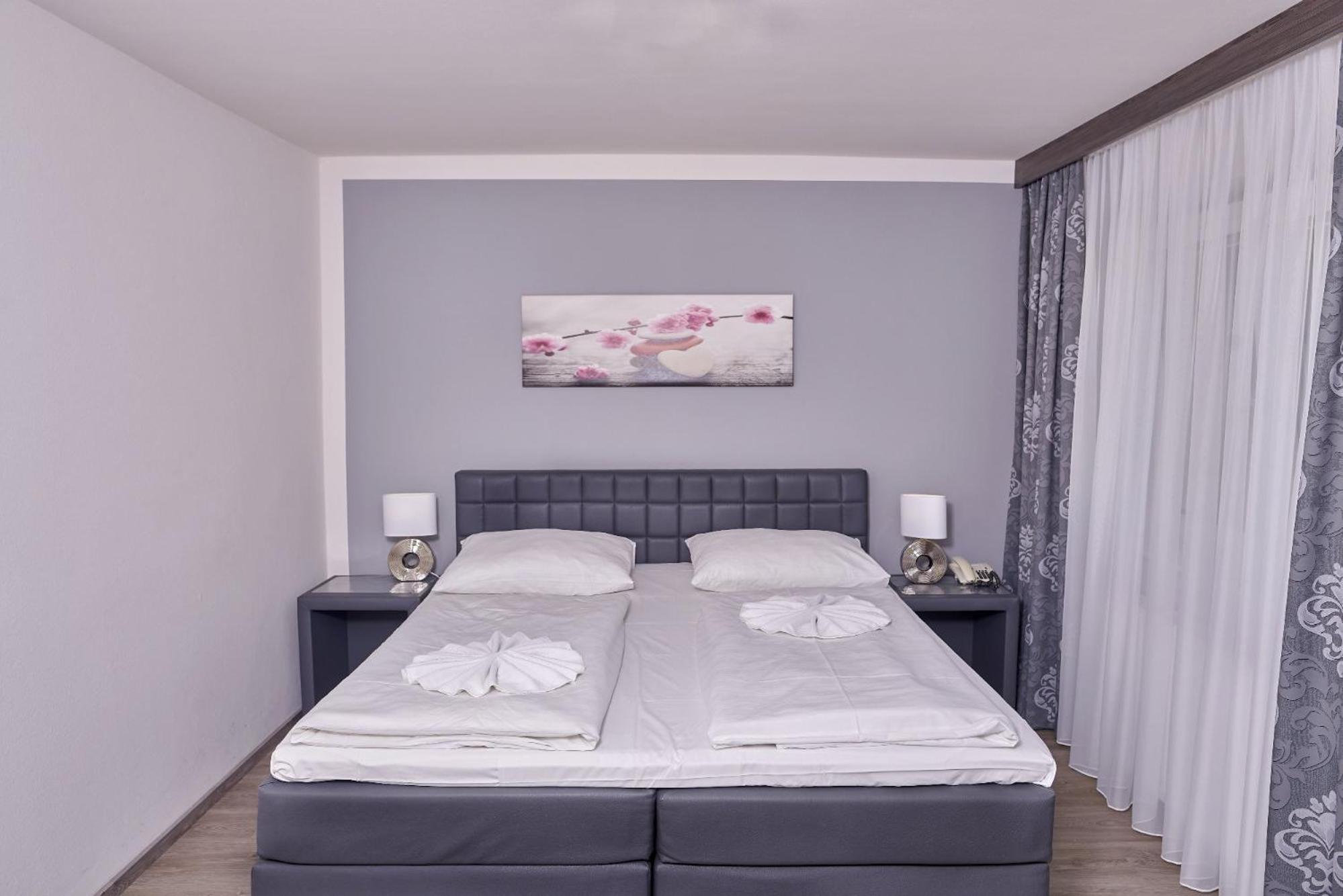 Double Room with Courtyard View photo 1