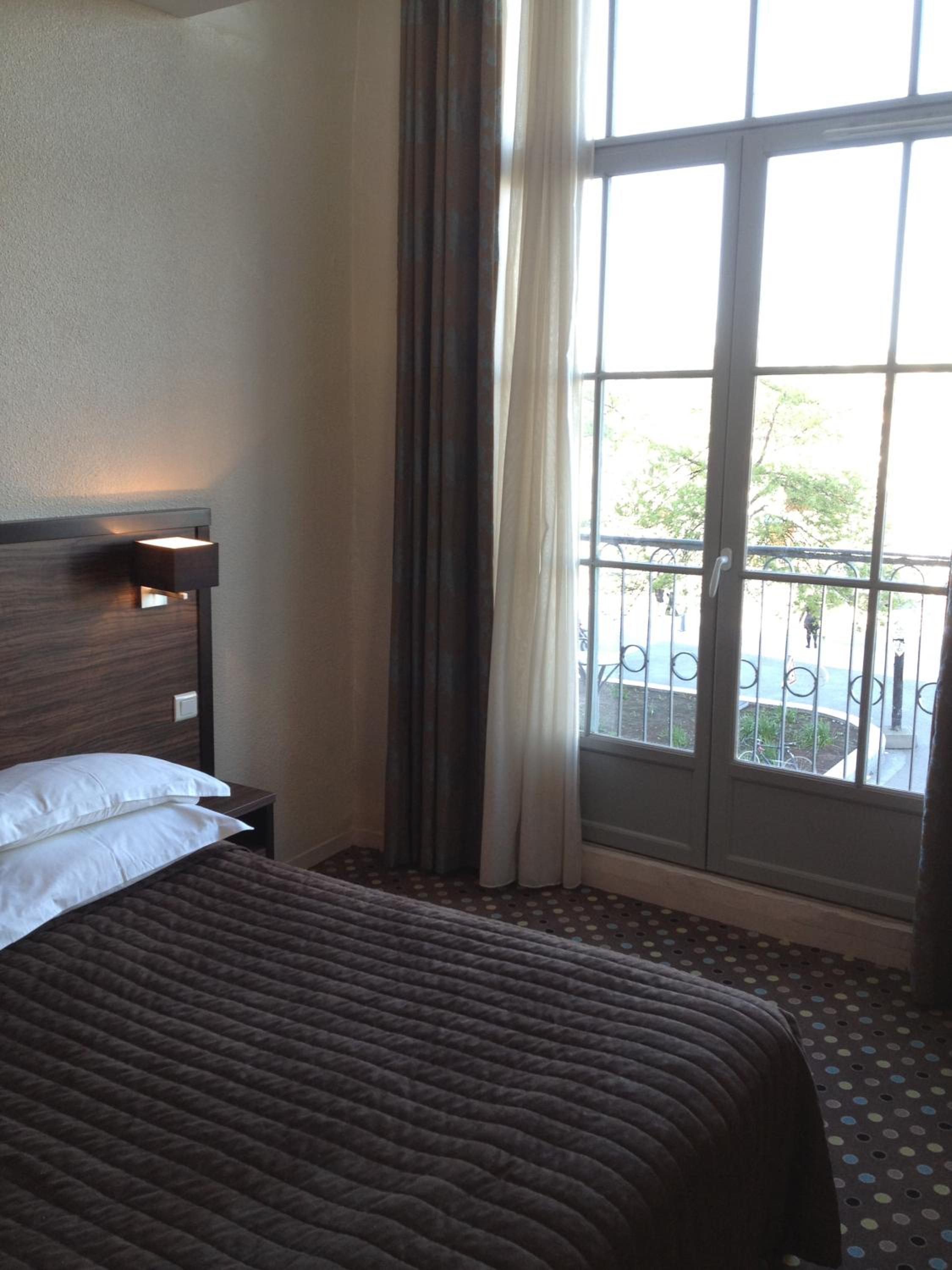 Double Room with Sea View - Photo 2