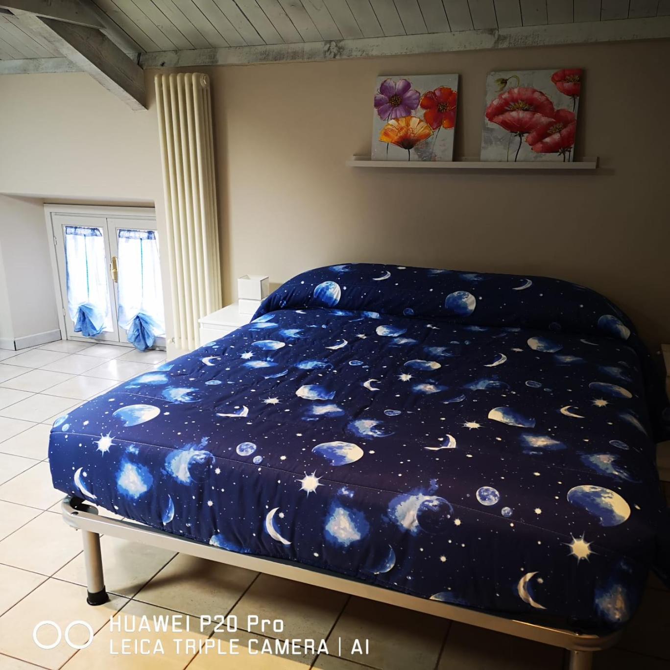 One-Bedroom Apartment - Photo 4