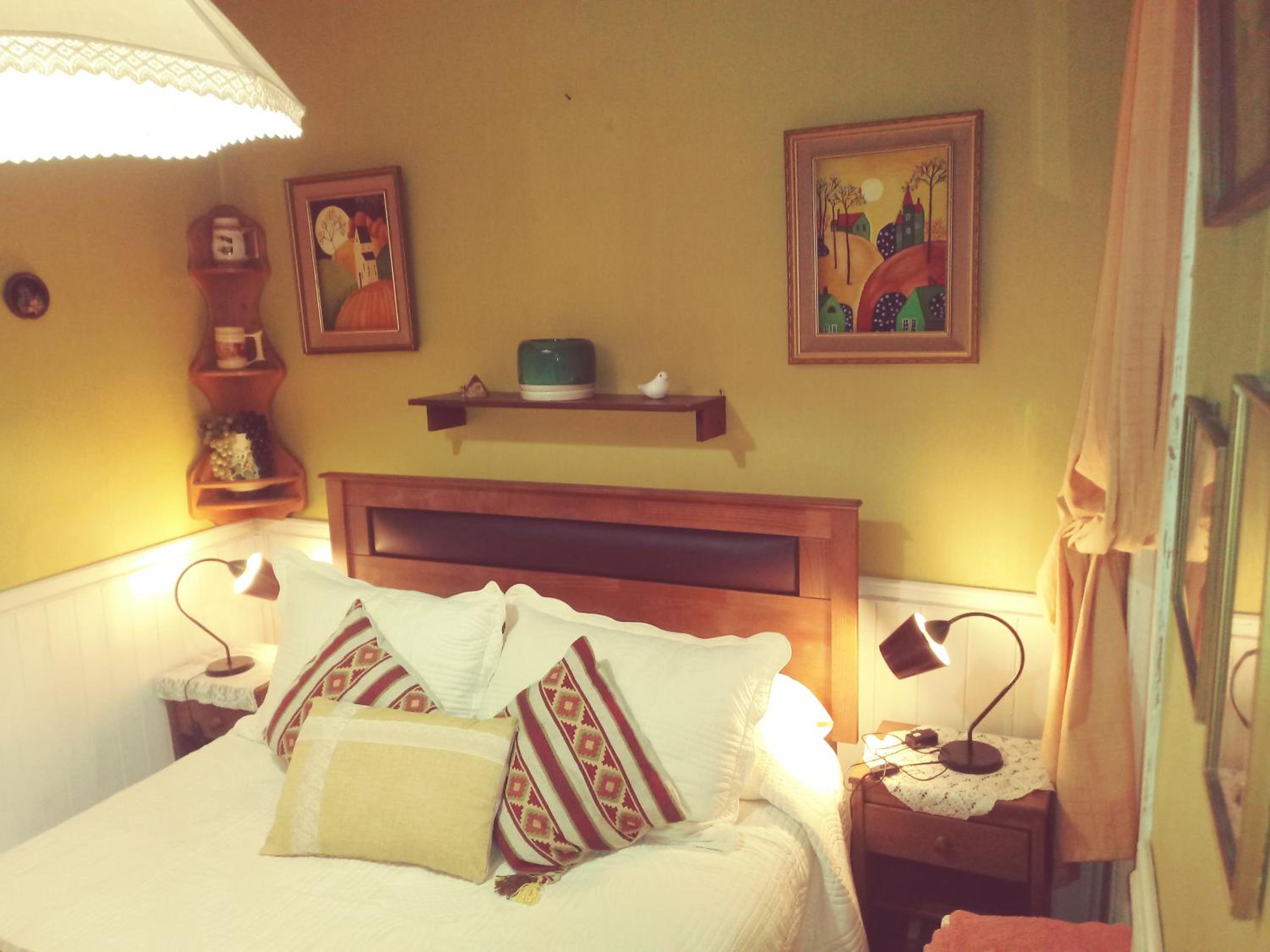 Queen Room photo 3