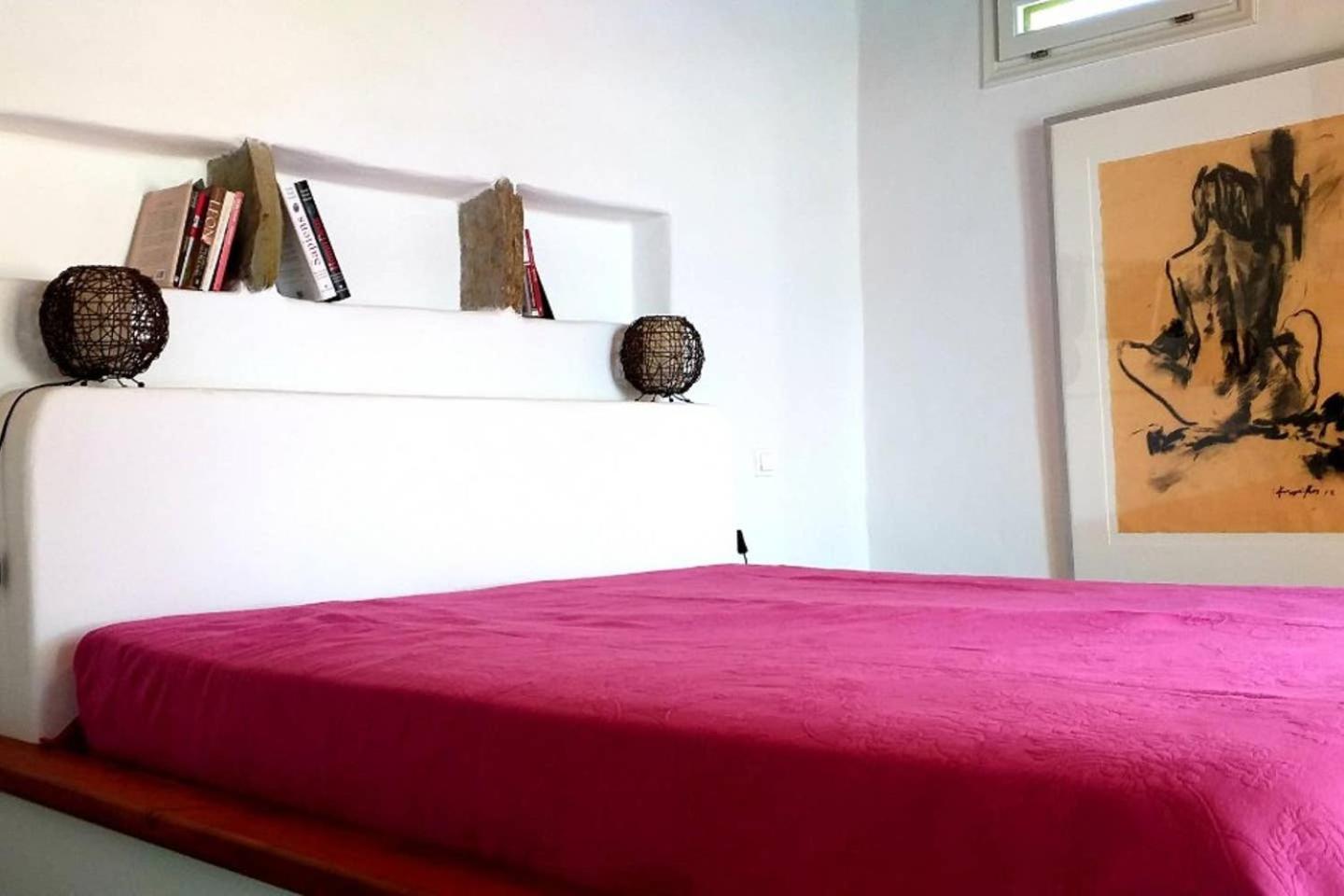Two-Bedroom House photo 3