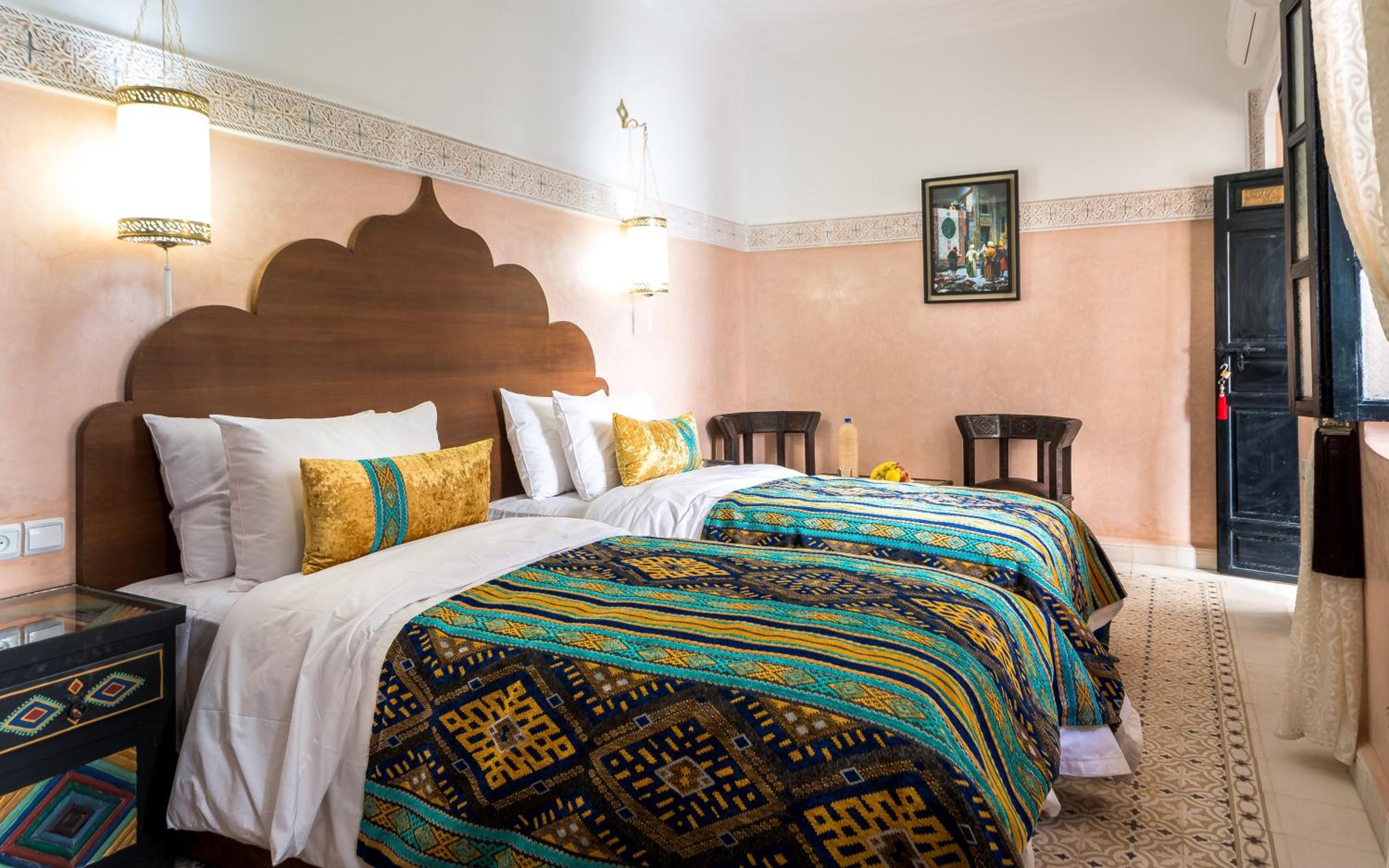 Deluxe Double Room - Photo 21