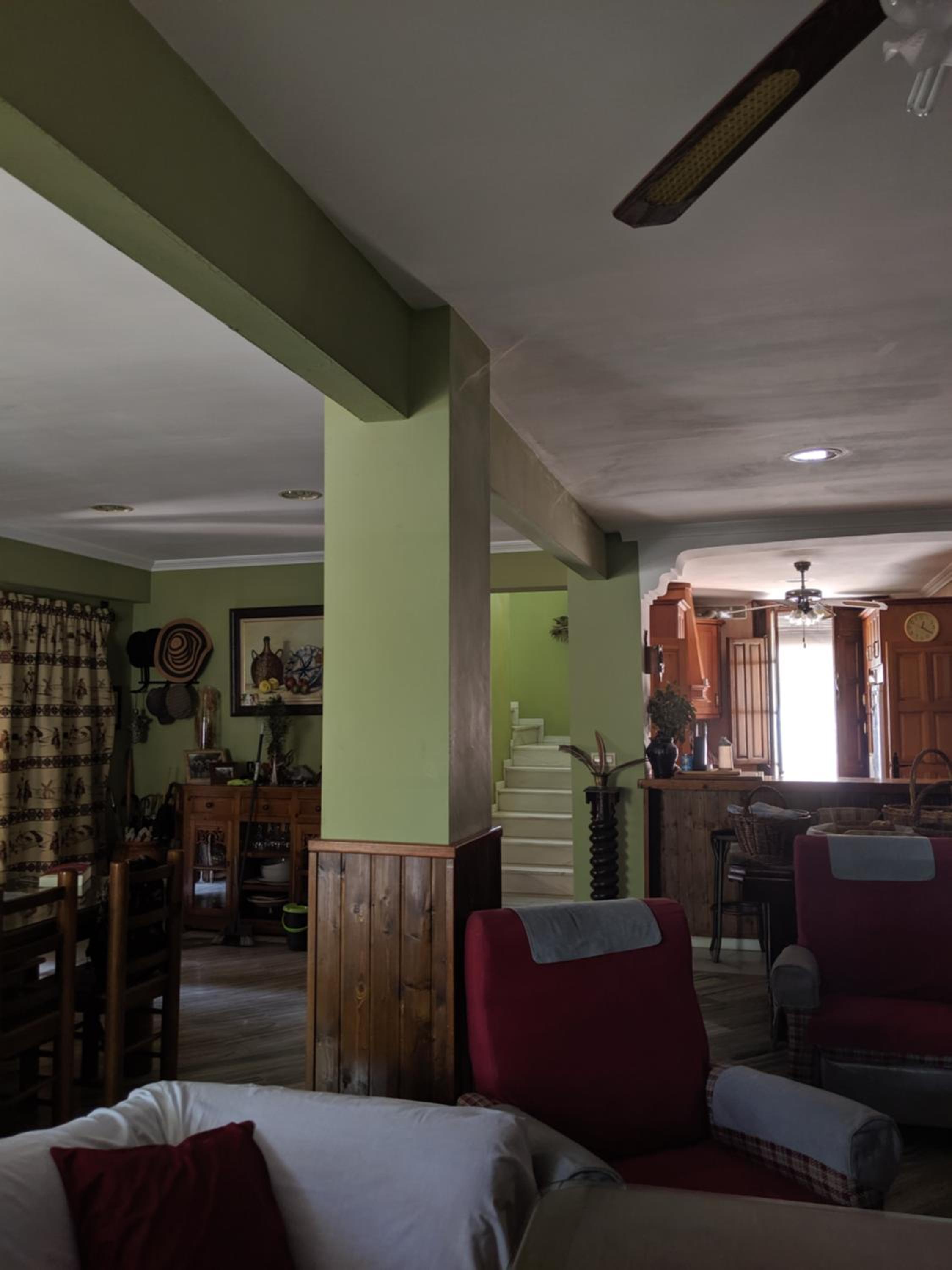 Casa de cuatro habitaciones