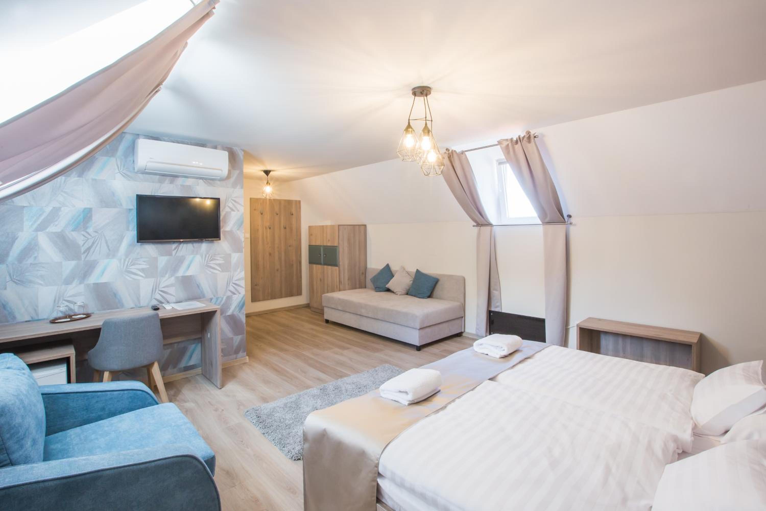 Superior Triple Room photo 1