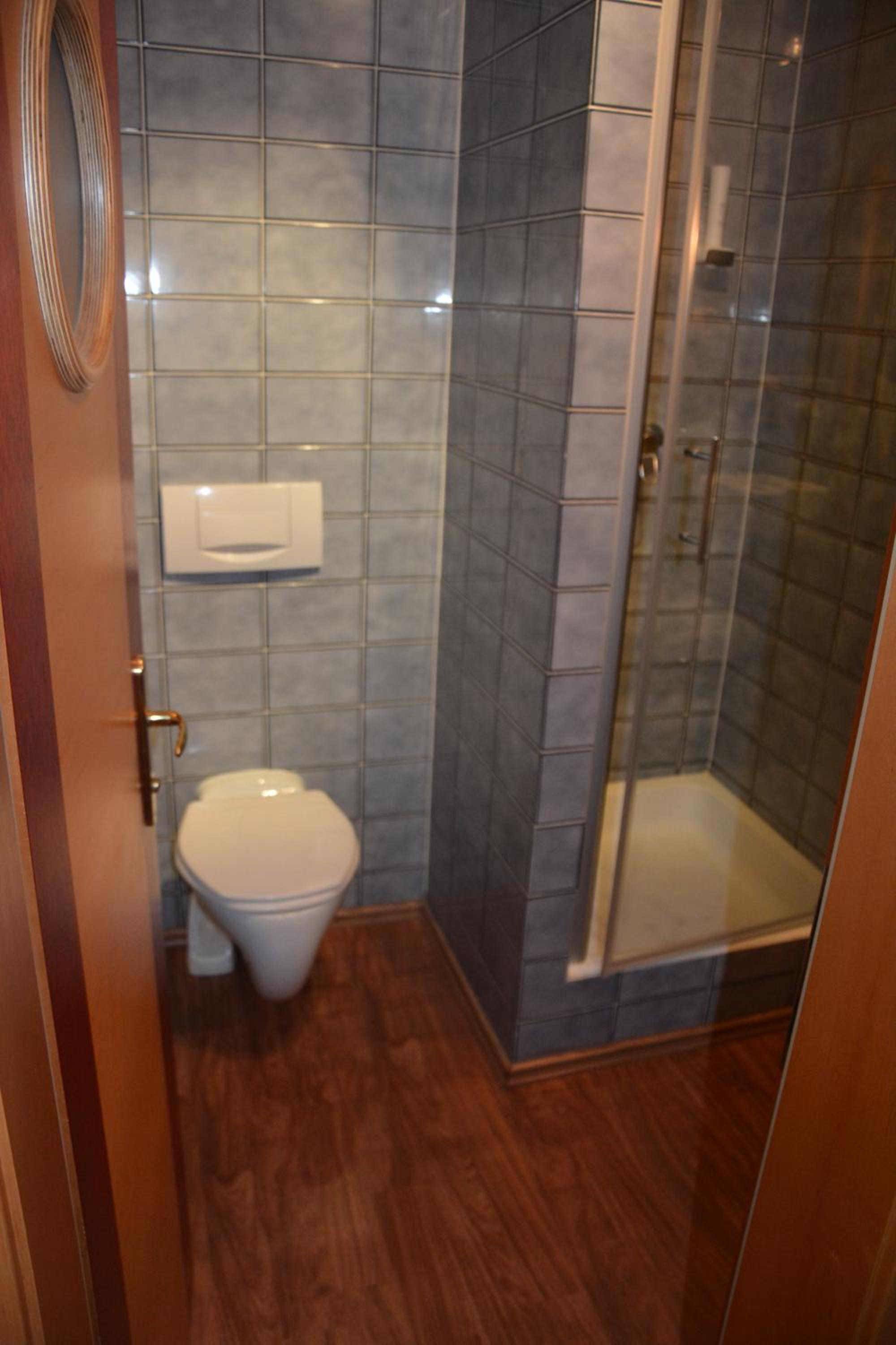 Double Room - Photo 15