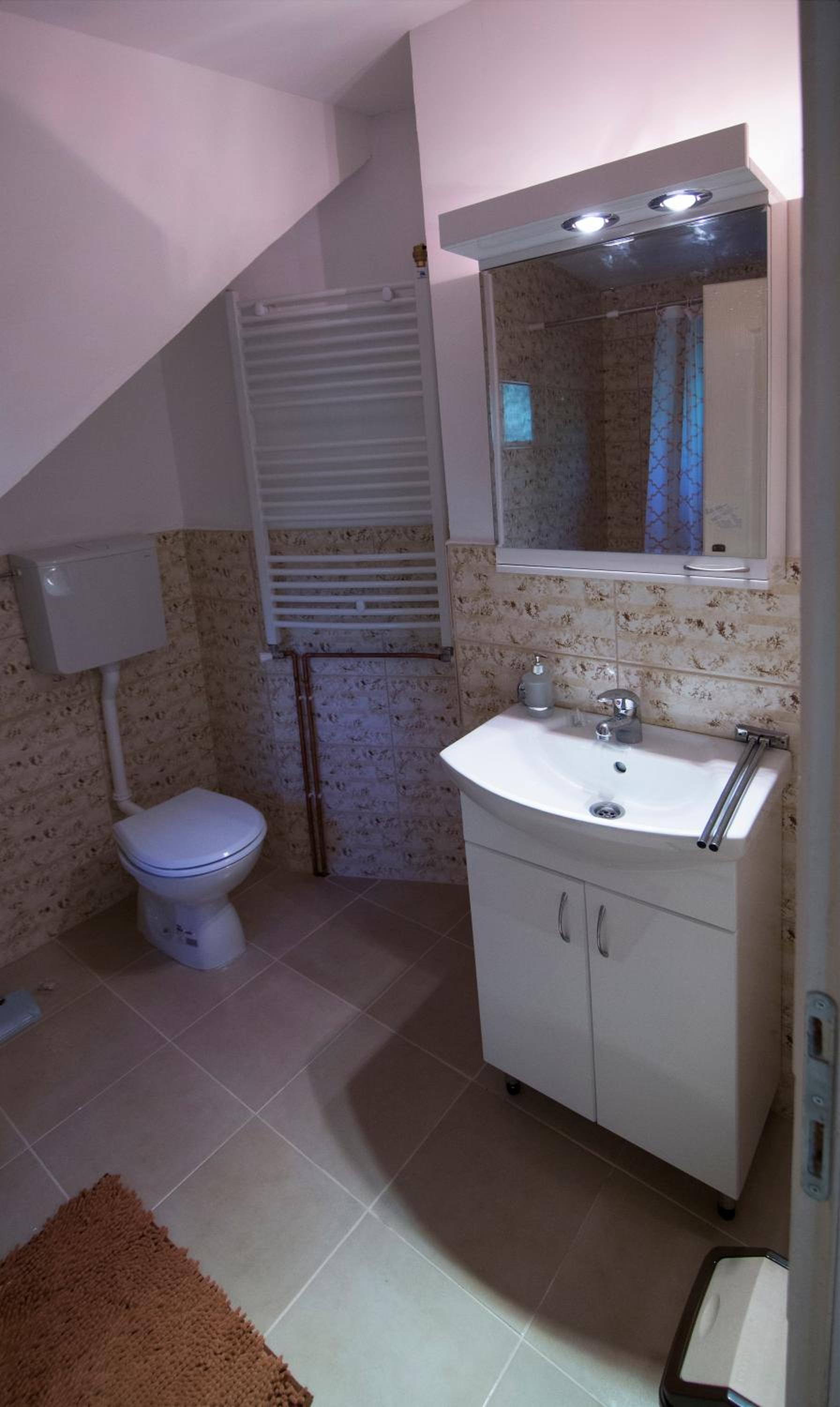 Twin Room with Bathroom photo 3