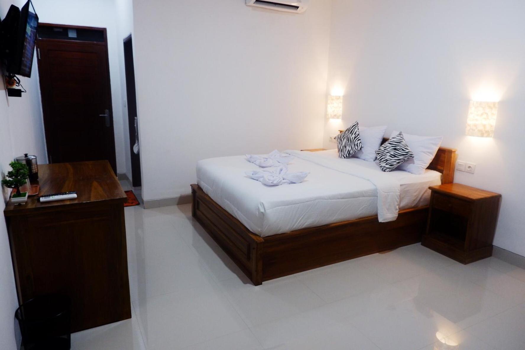 Deluxe Room - Photo 19