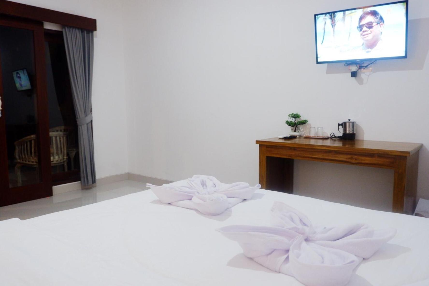 Deluxe Room - Photo 22