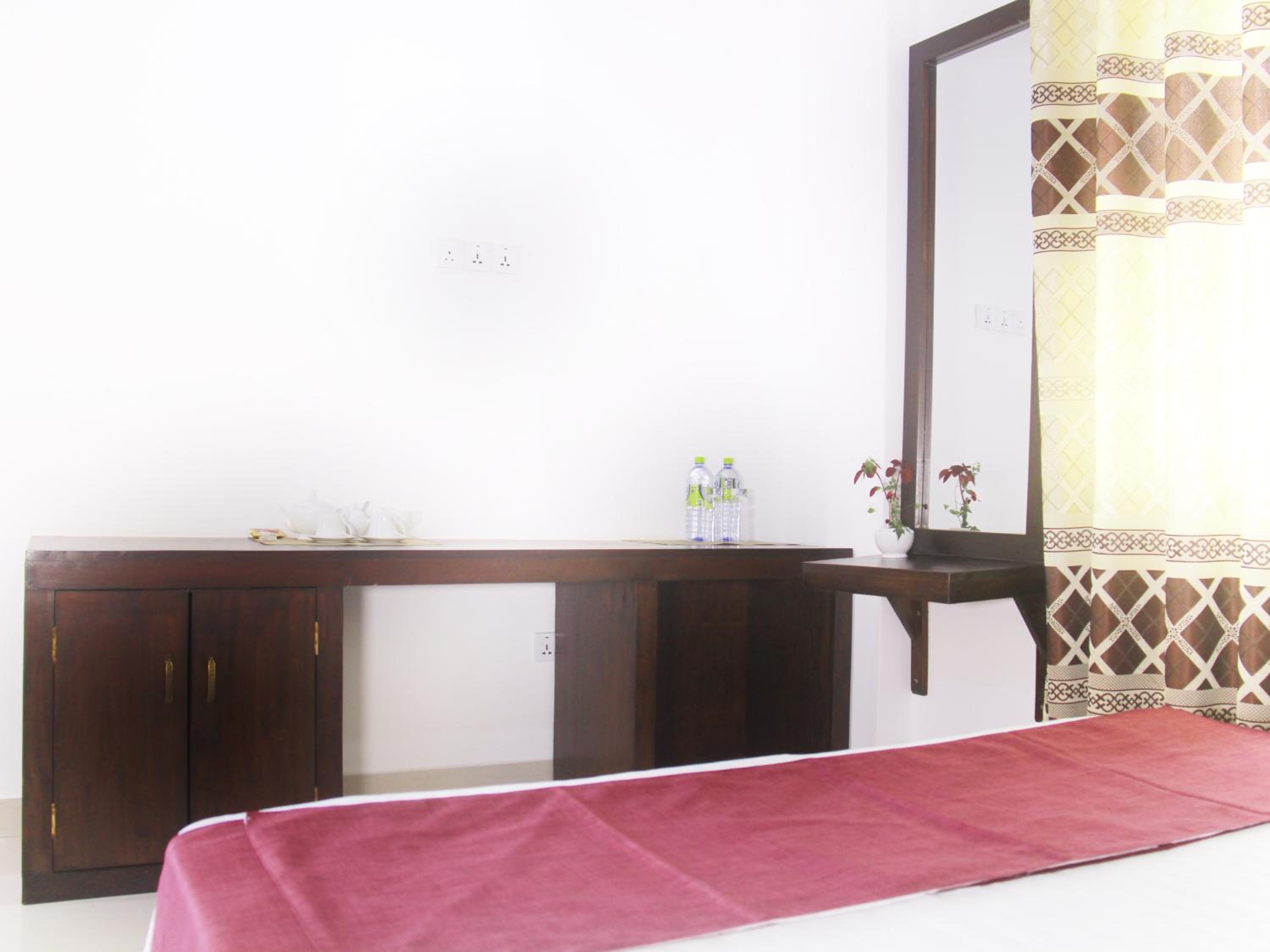 Standard Double Room with Fan photo 2