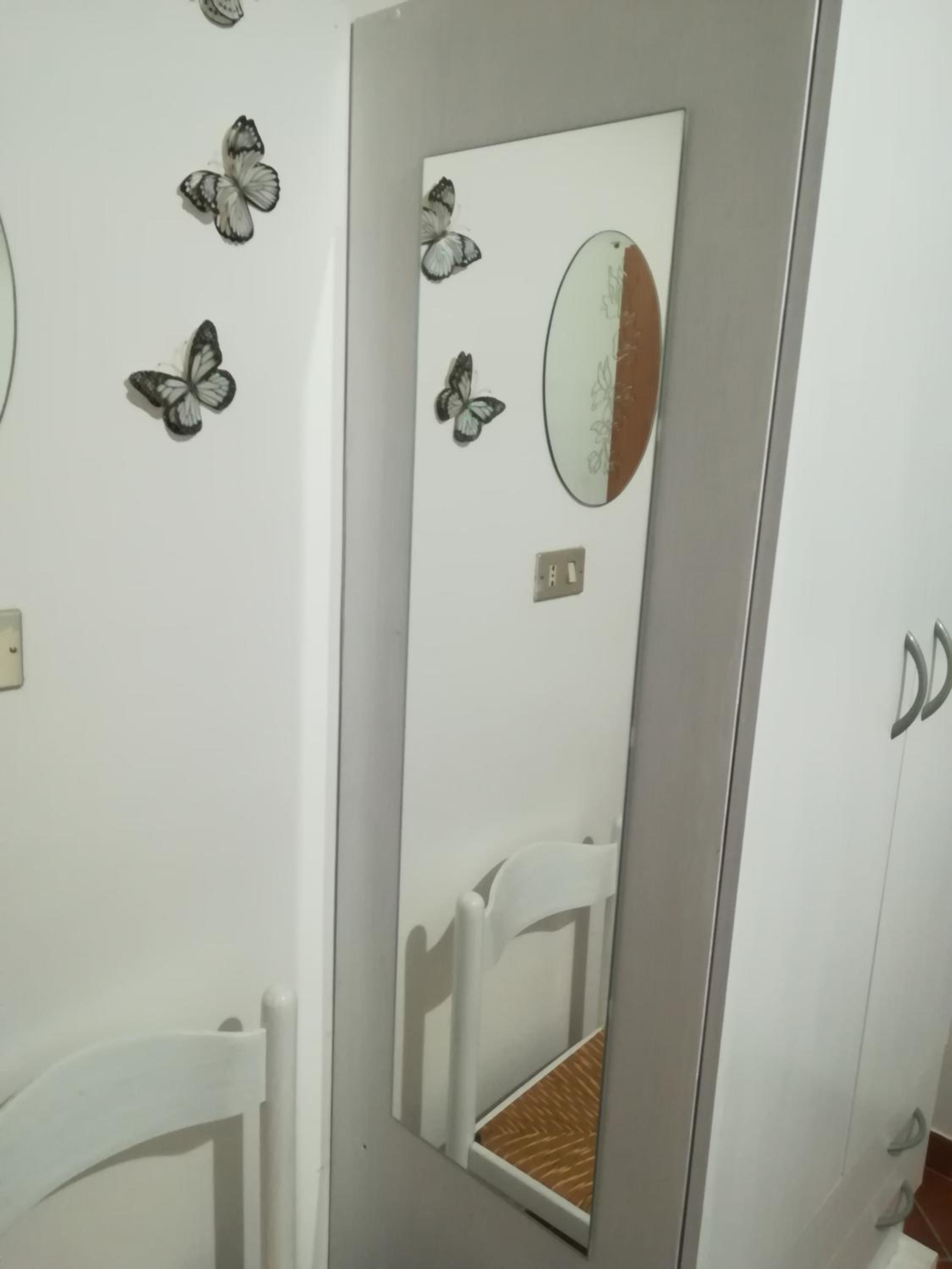 One-Bedroom House - Photo 60