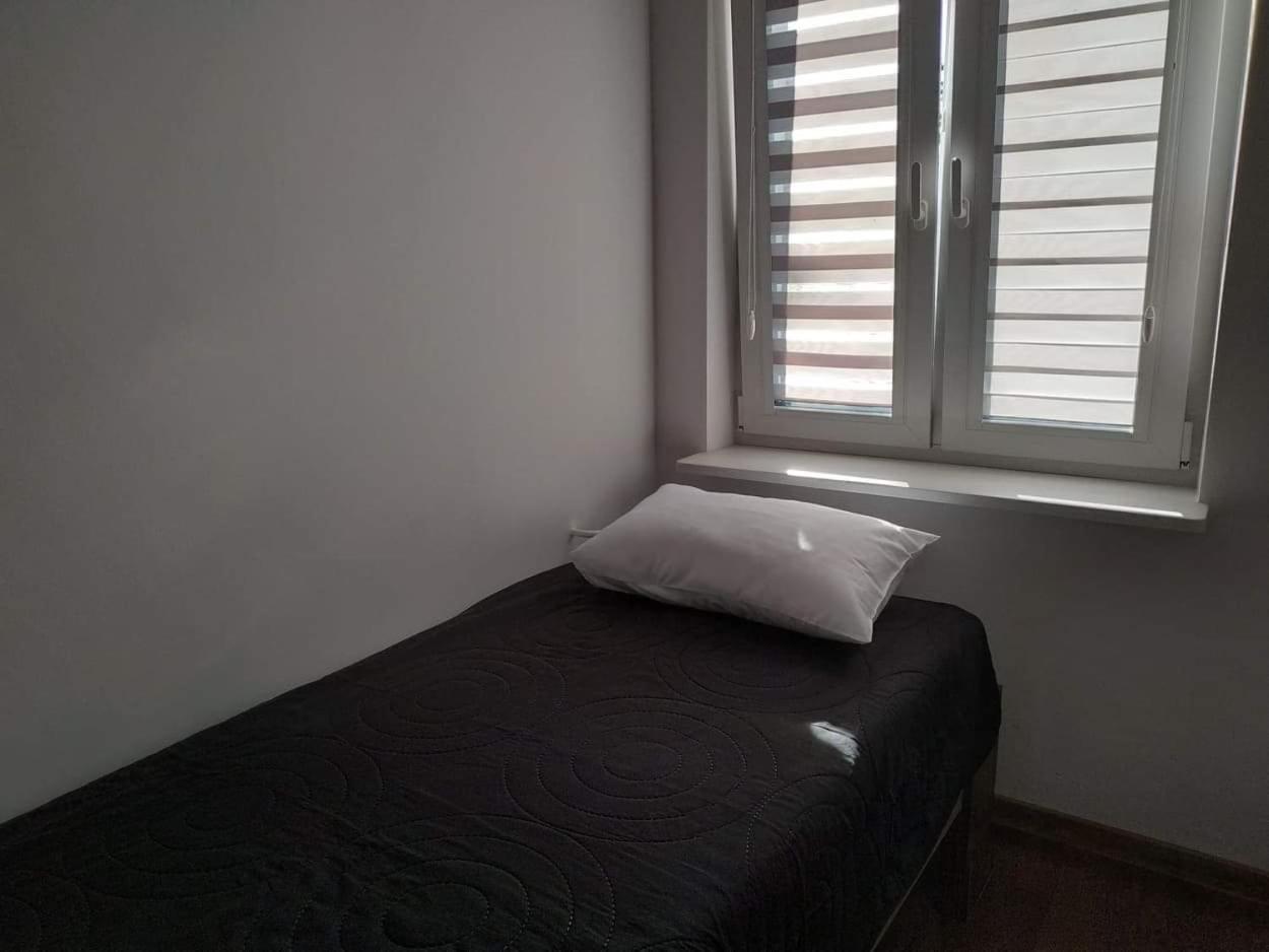 Two-Bedroom Apartment - Photo 4