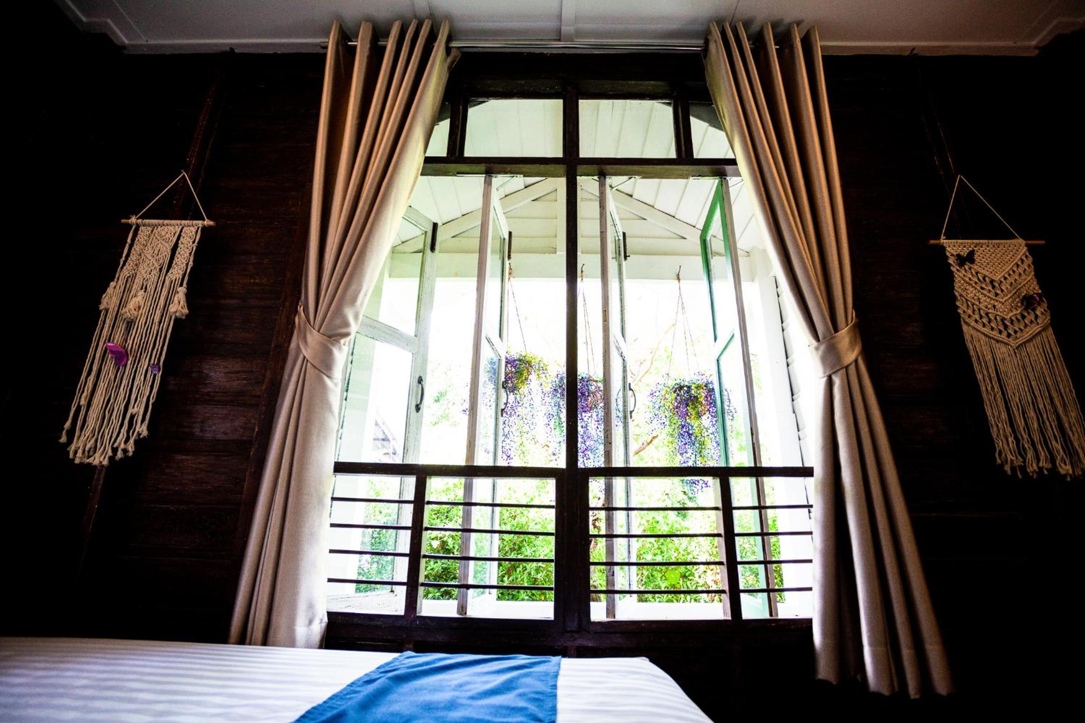 Deluxe Suite - Photo 10