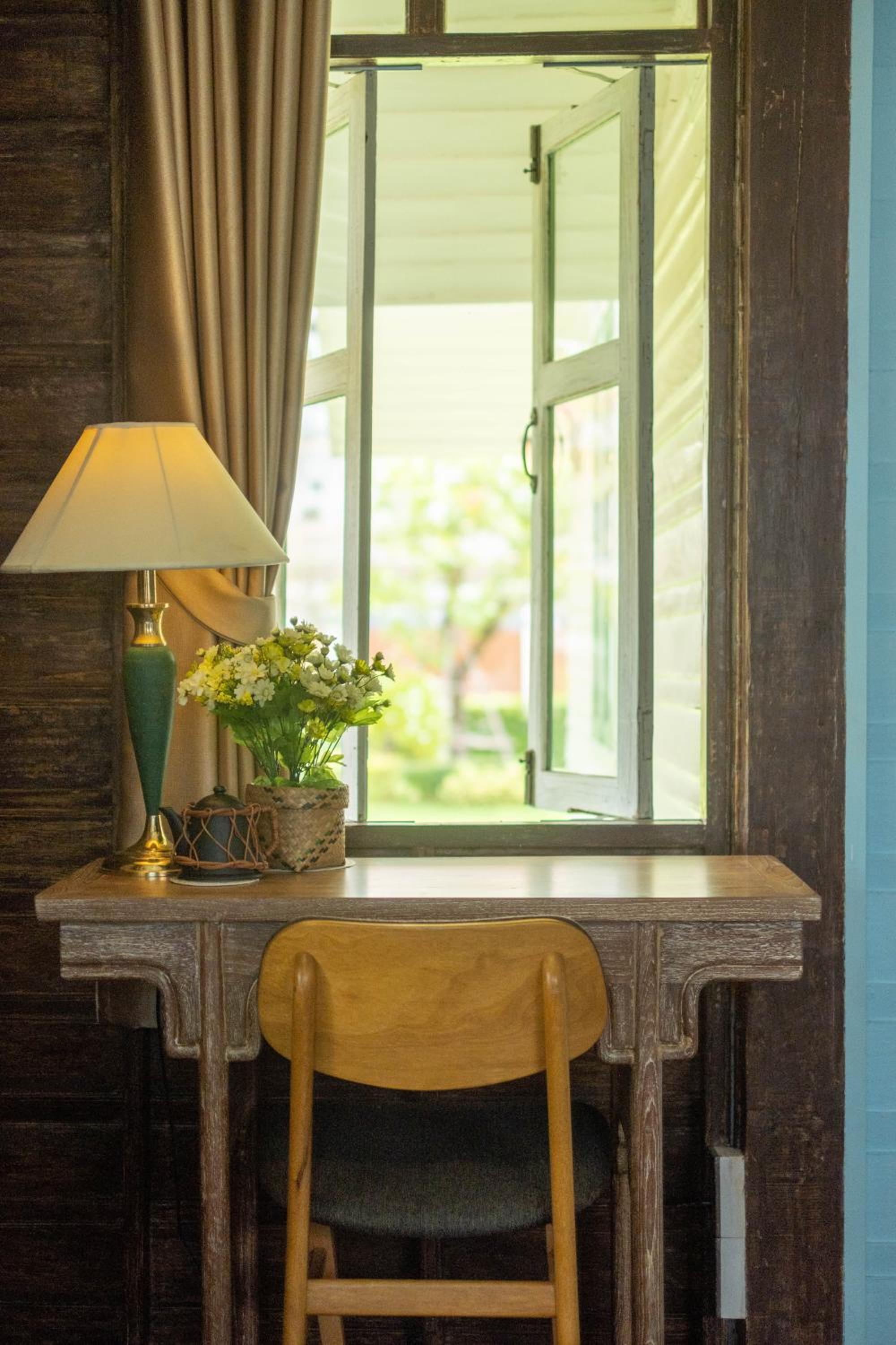 Deluxe Suite - Photo 9