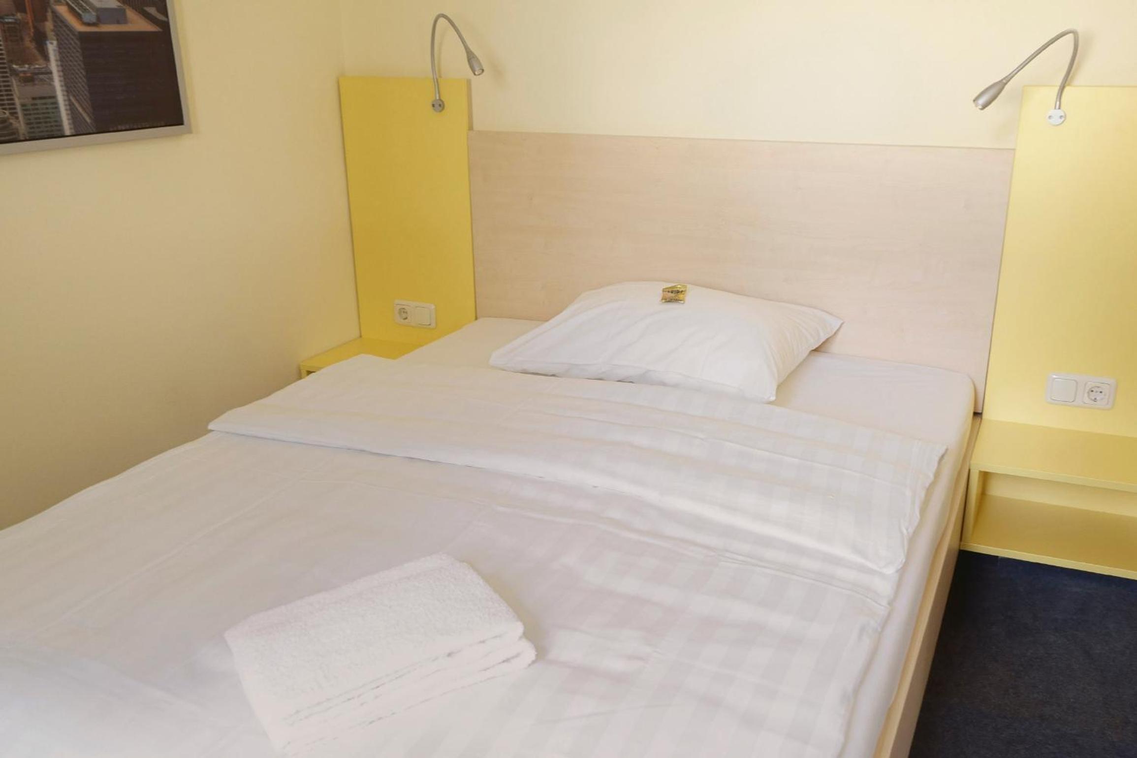 Standard Room photo 2