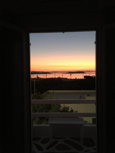 Superior Room with  Balcony and Sea View photo 3