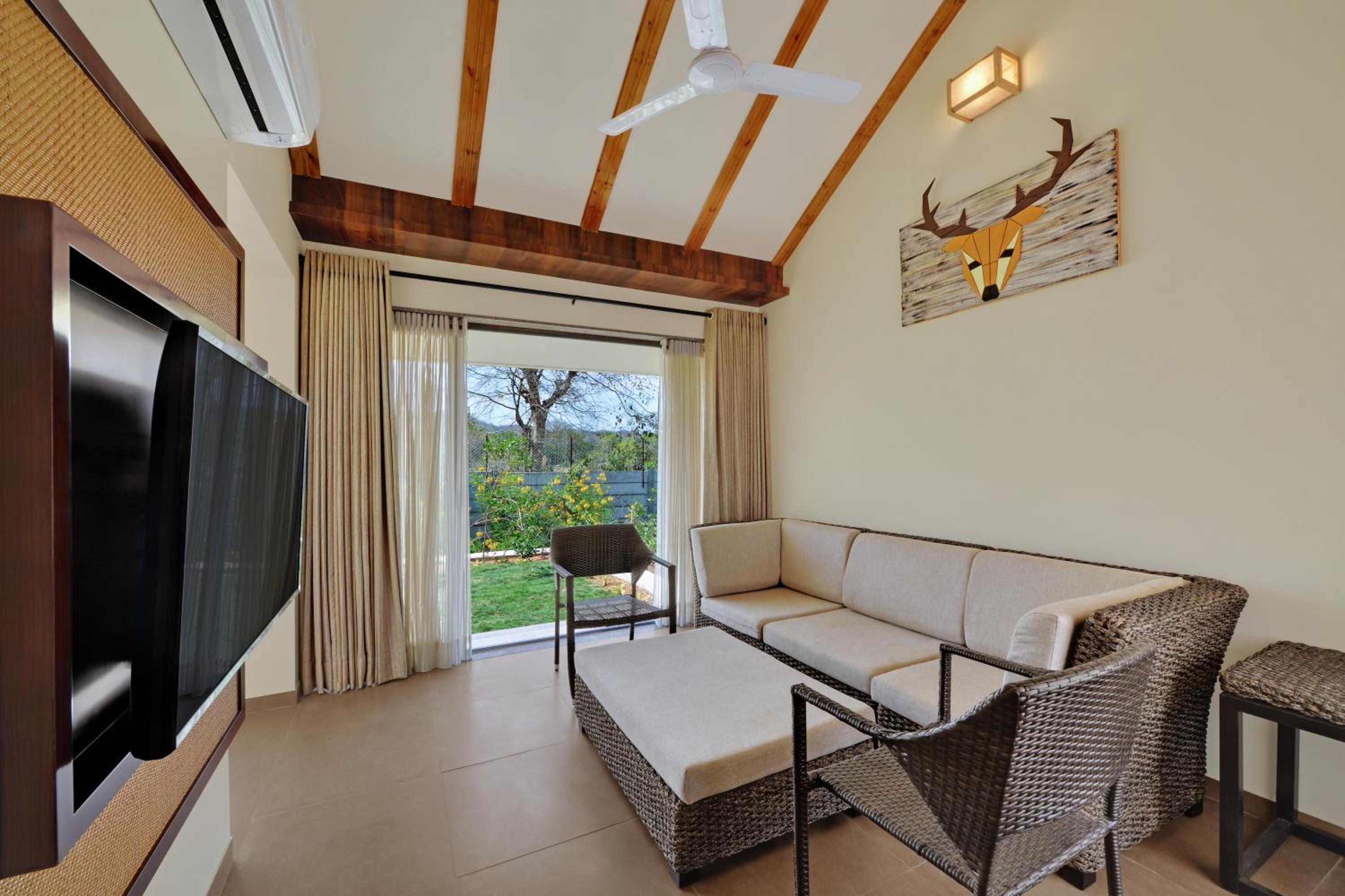 Suite with Garden View