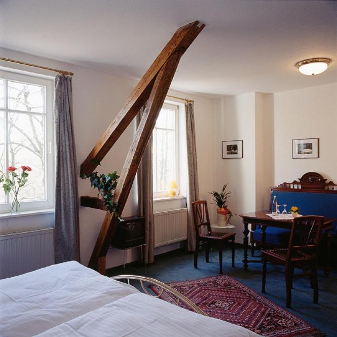Double Room - Photo 7