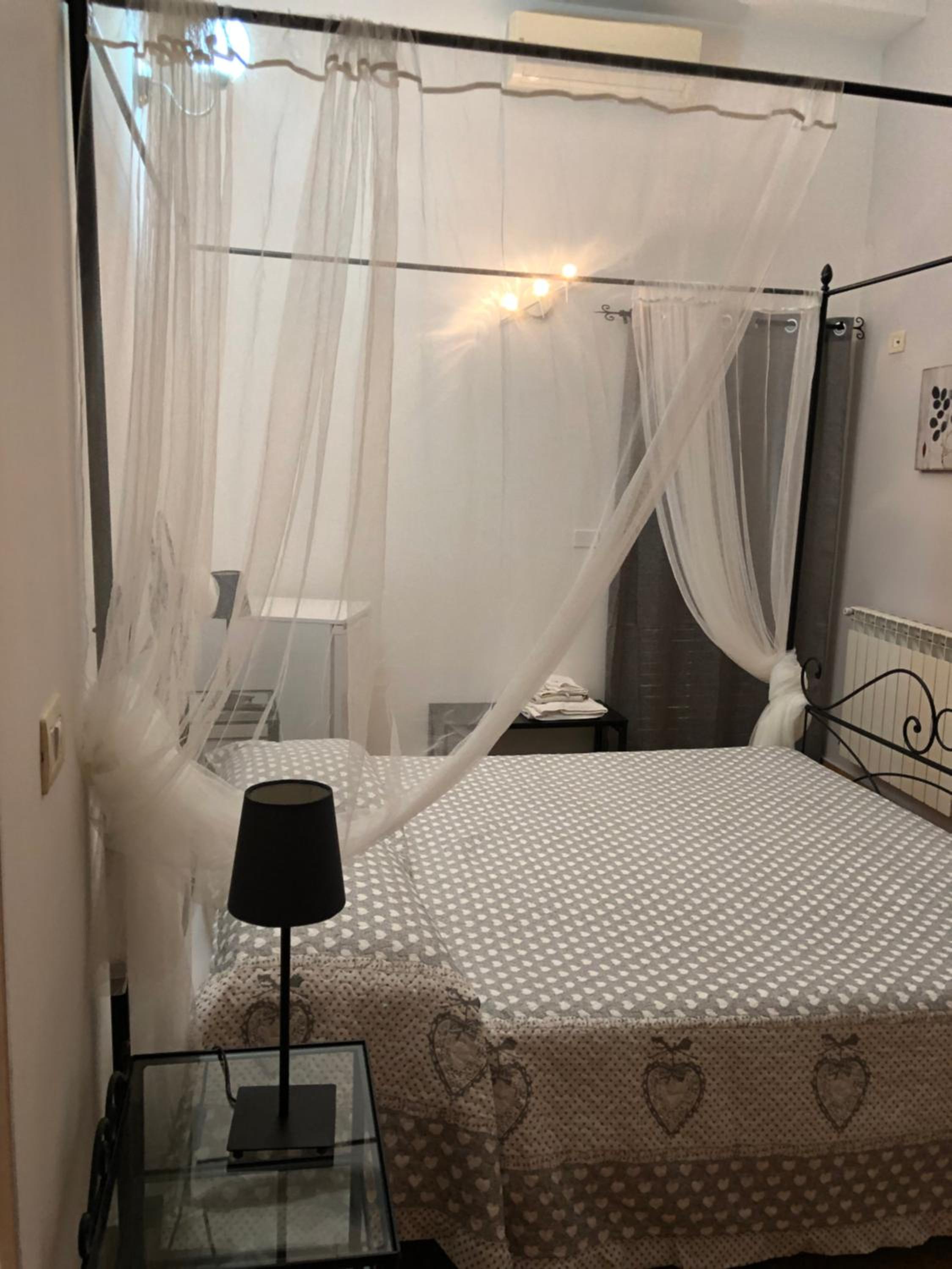 Double Room - Photo 1