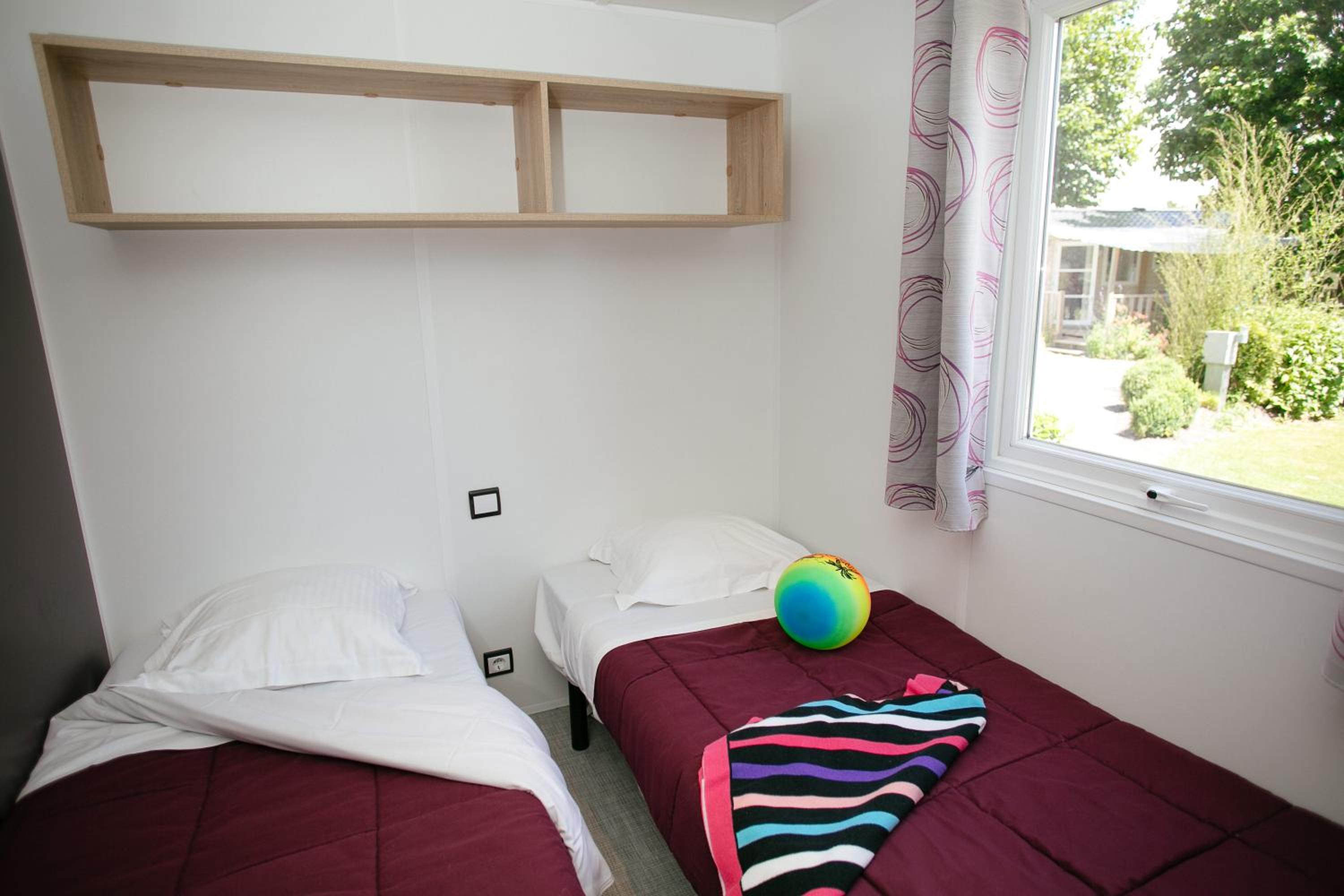 Mobile Home photo 1