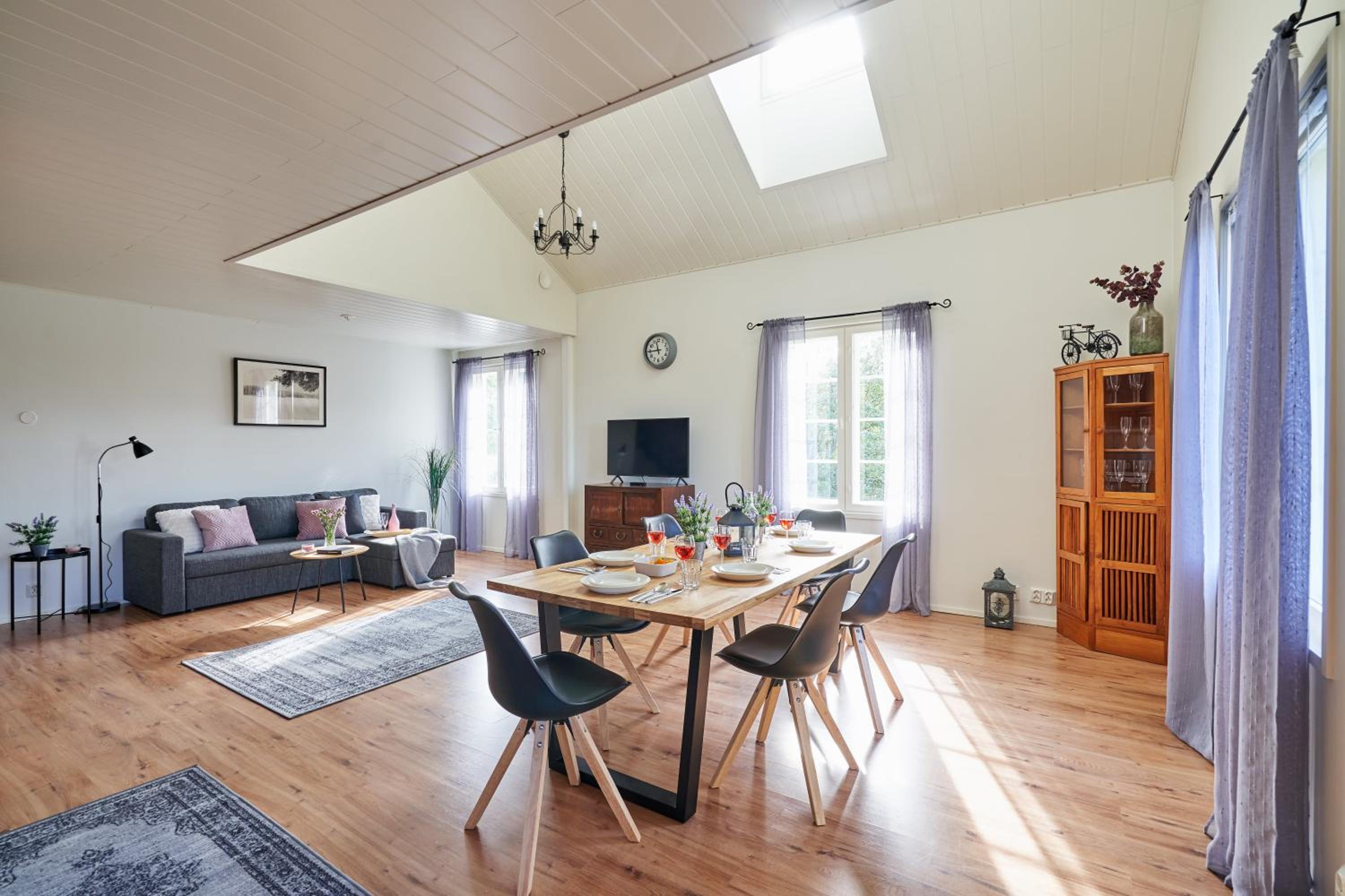 Duplex Apartment photo 2