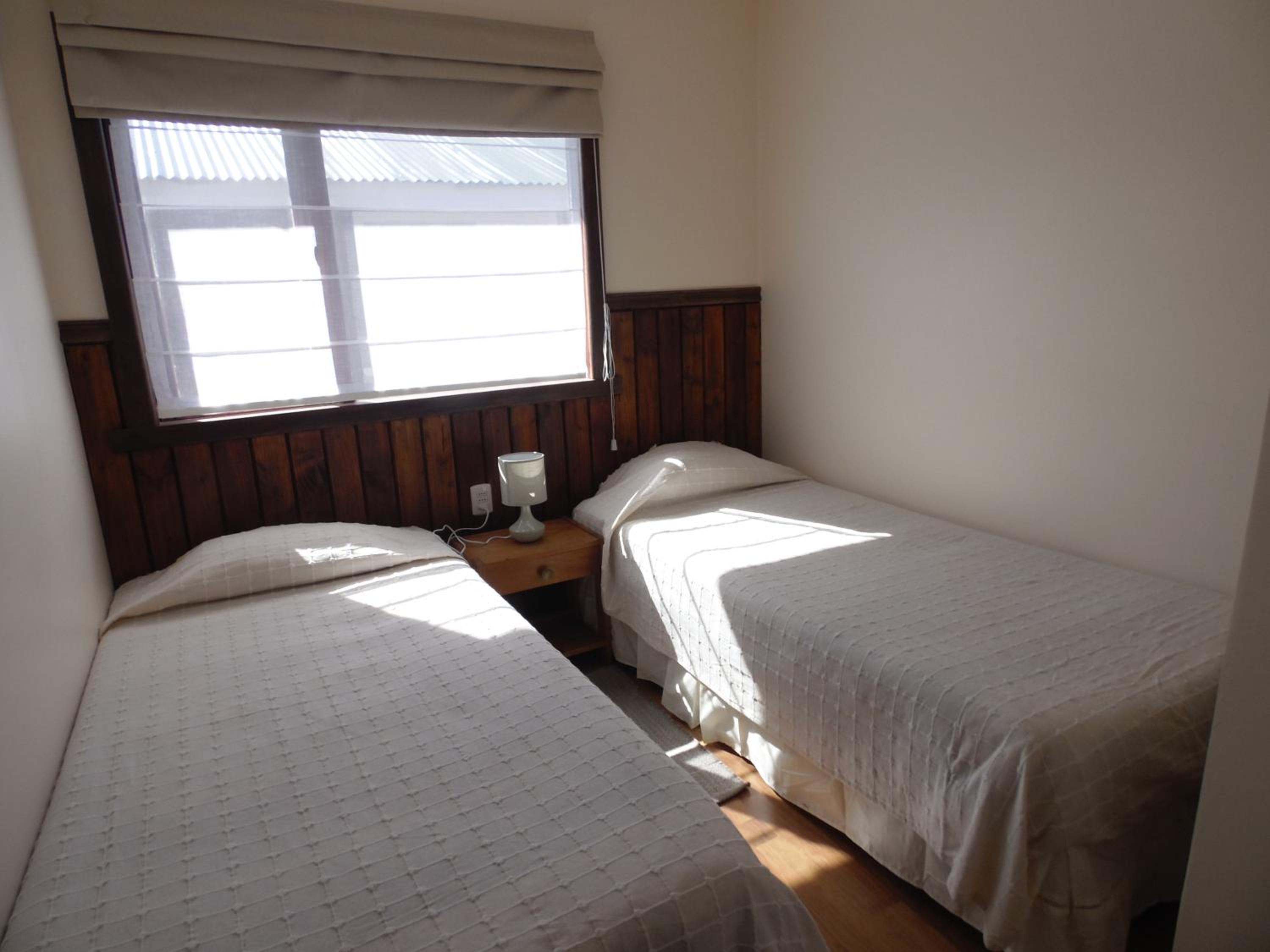 Three-Bedroom Bungalow photo 2