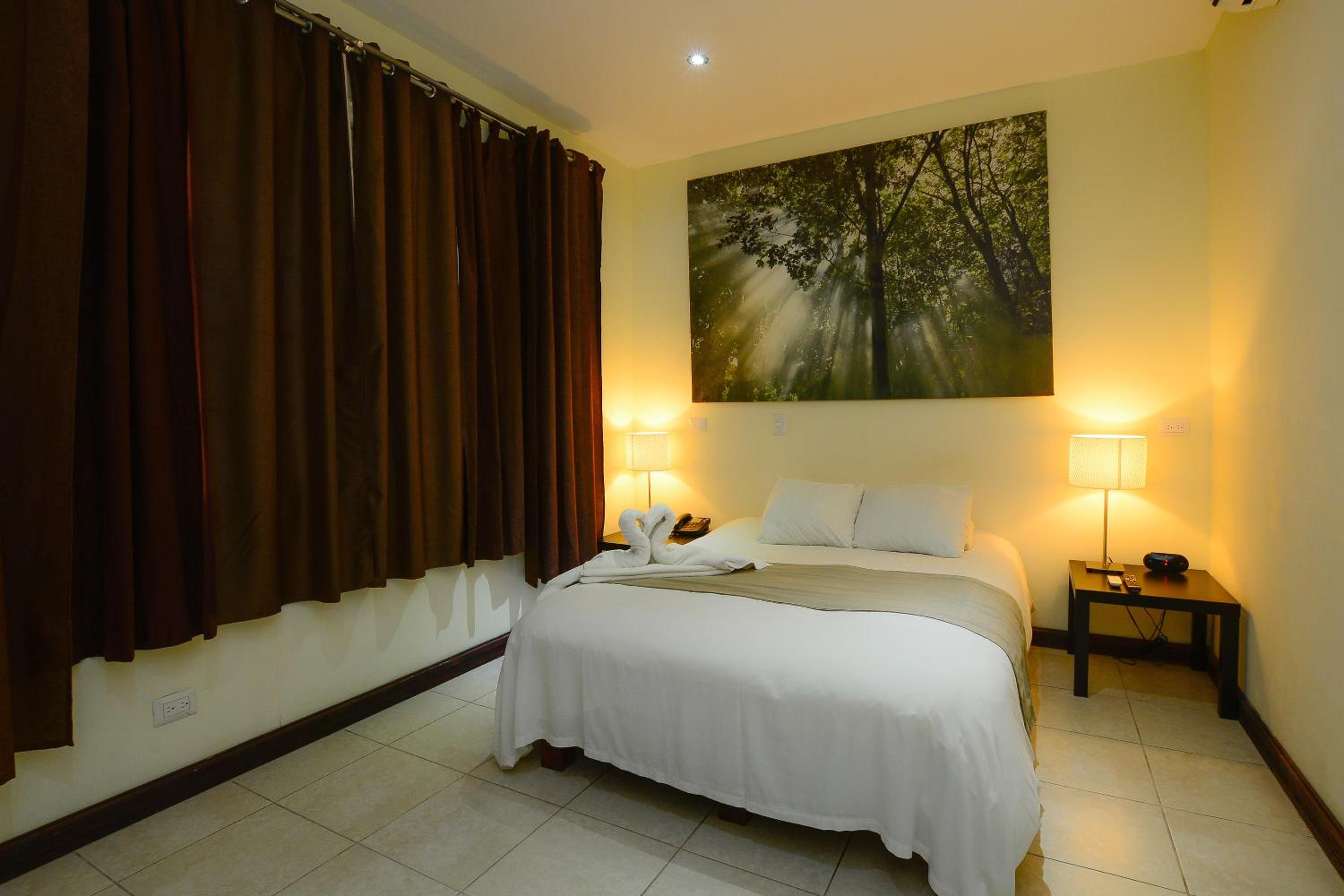 Standard 1 Double Bed. (3rd floor, No elevator) photo 1