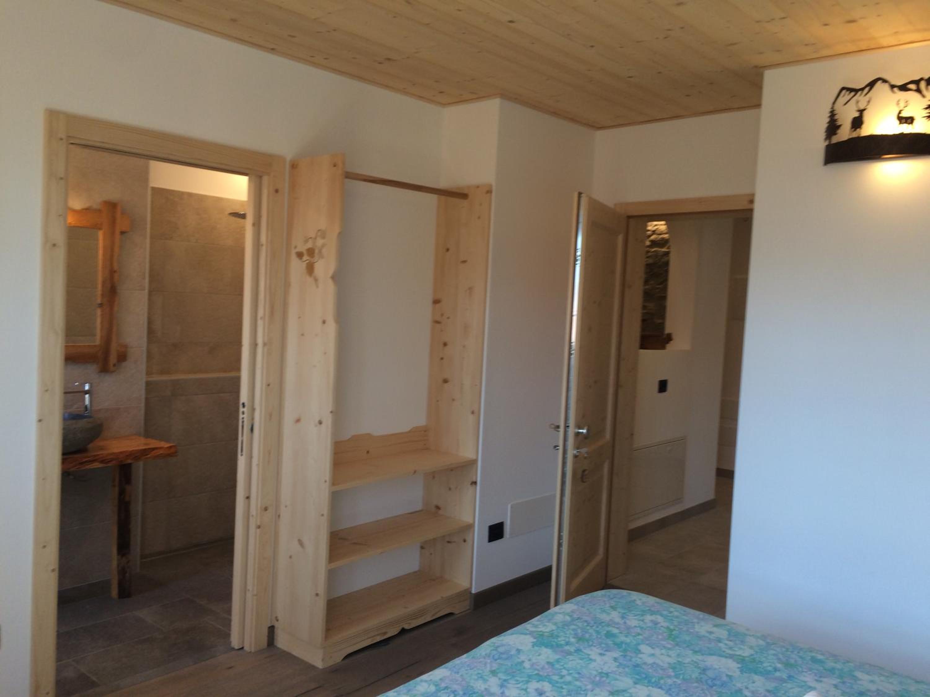 Standard Double or Twin Room with Balcony - Photo 2