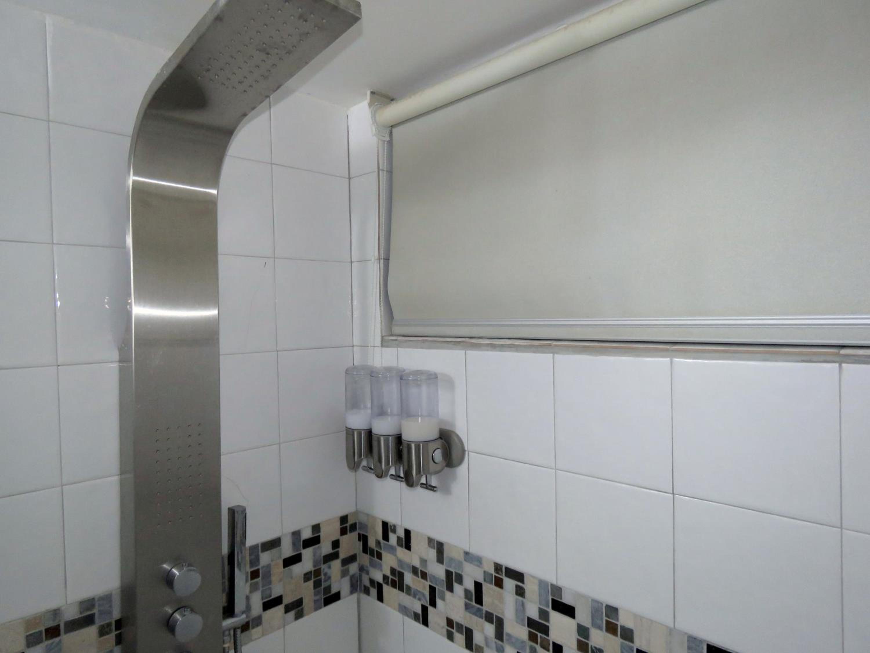 Studio Apartment photo 3
