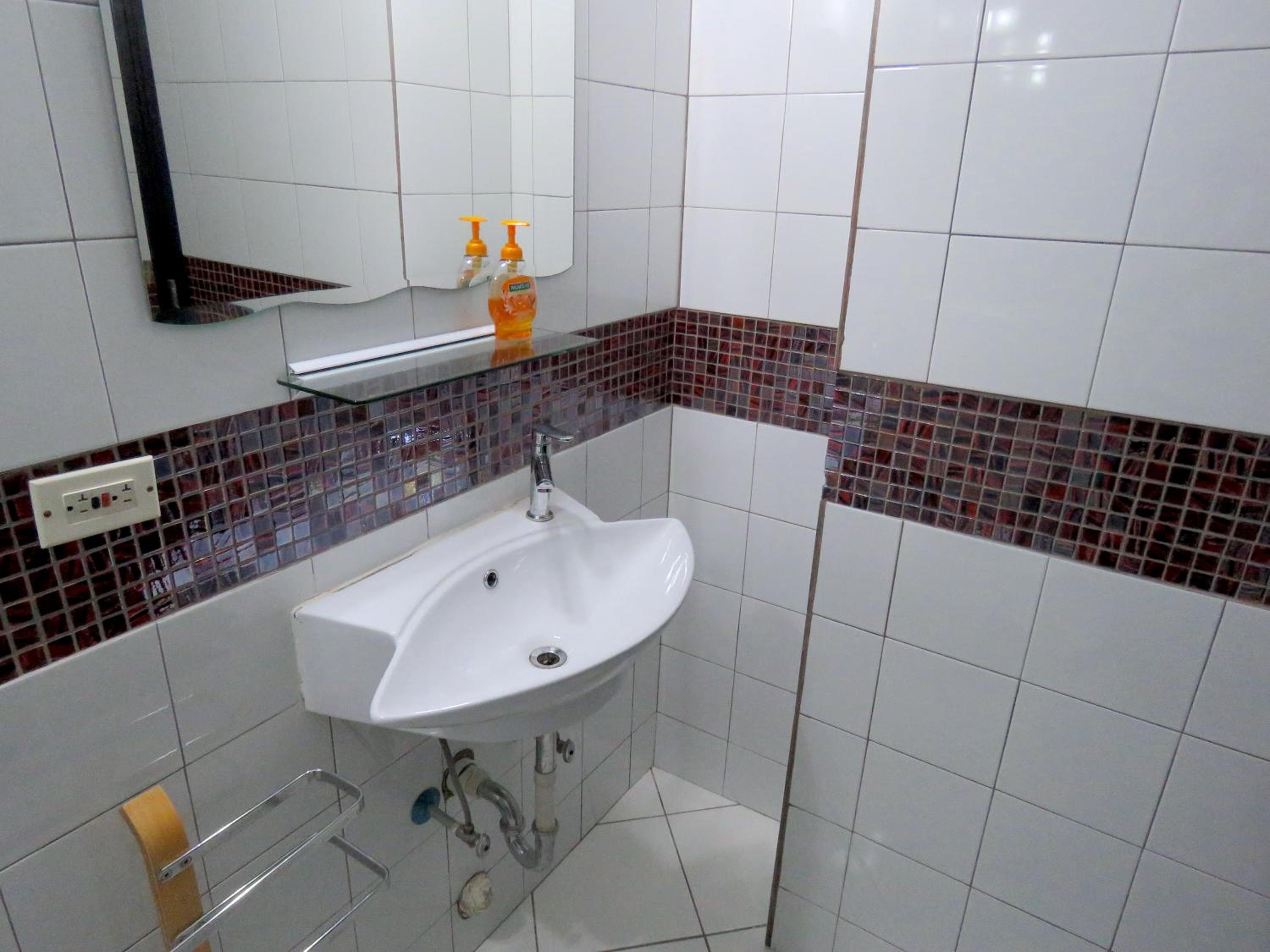 Studio Apartment photo 1