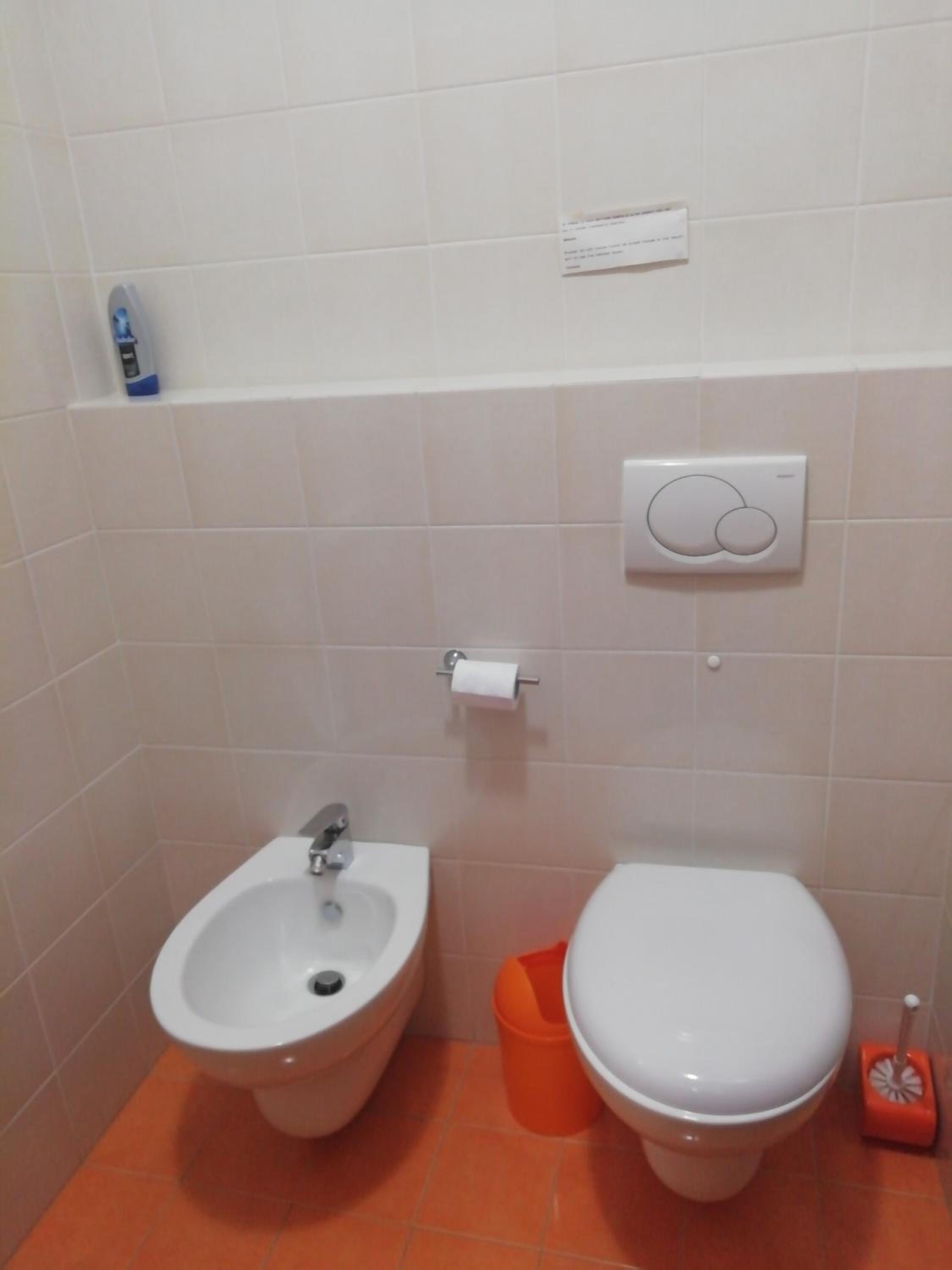 Double or Twin Room with Private Bathroom photo 2