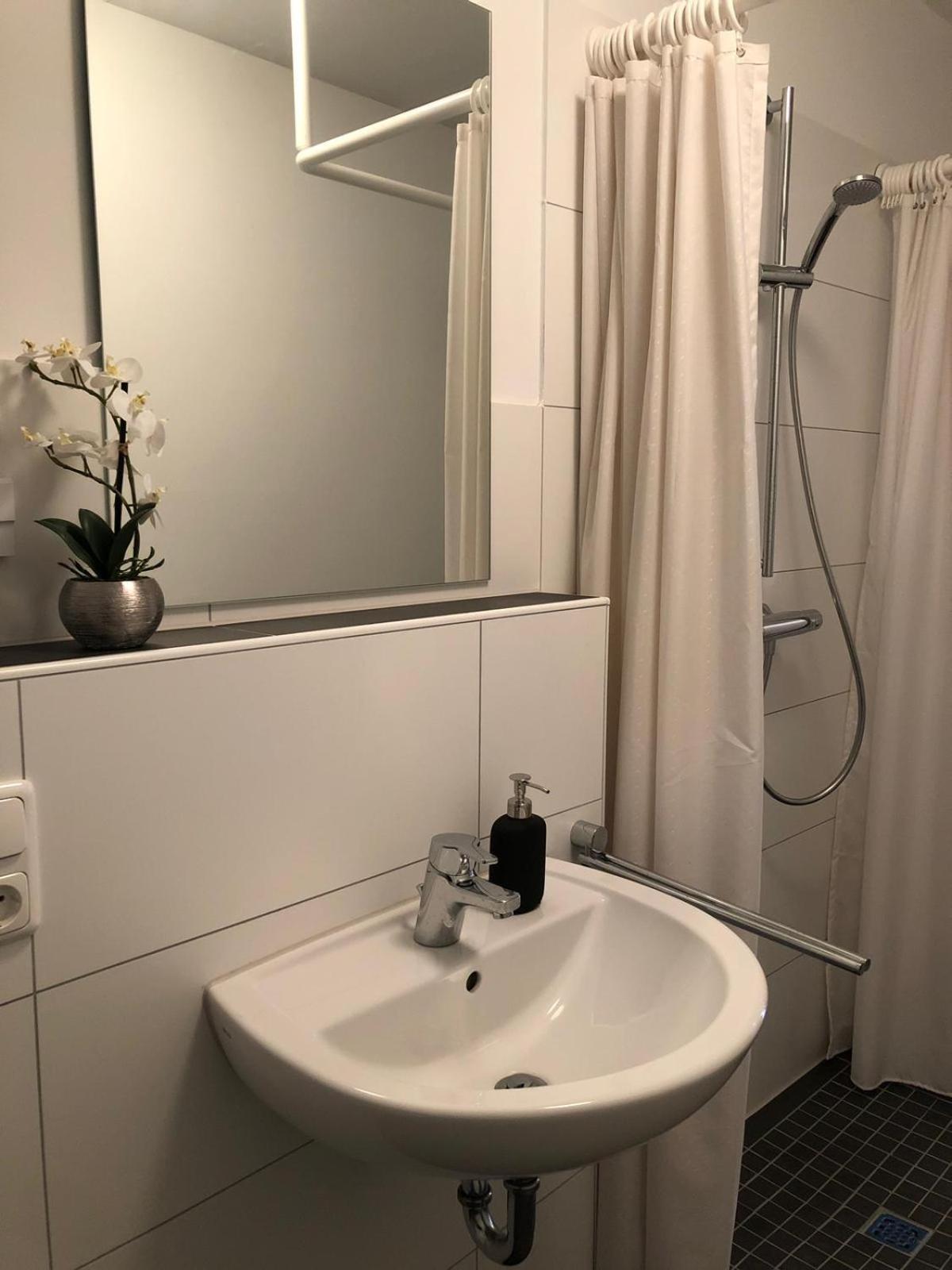 Two-Bedroom Apartment - Photo 16