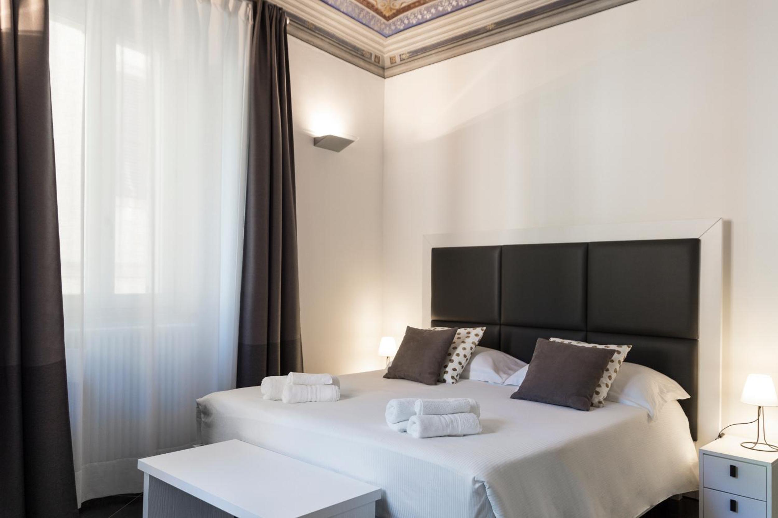 Superior Suite - Photo 1