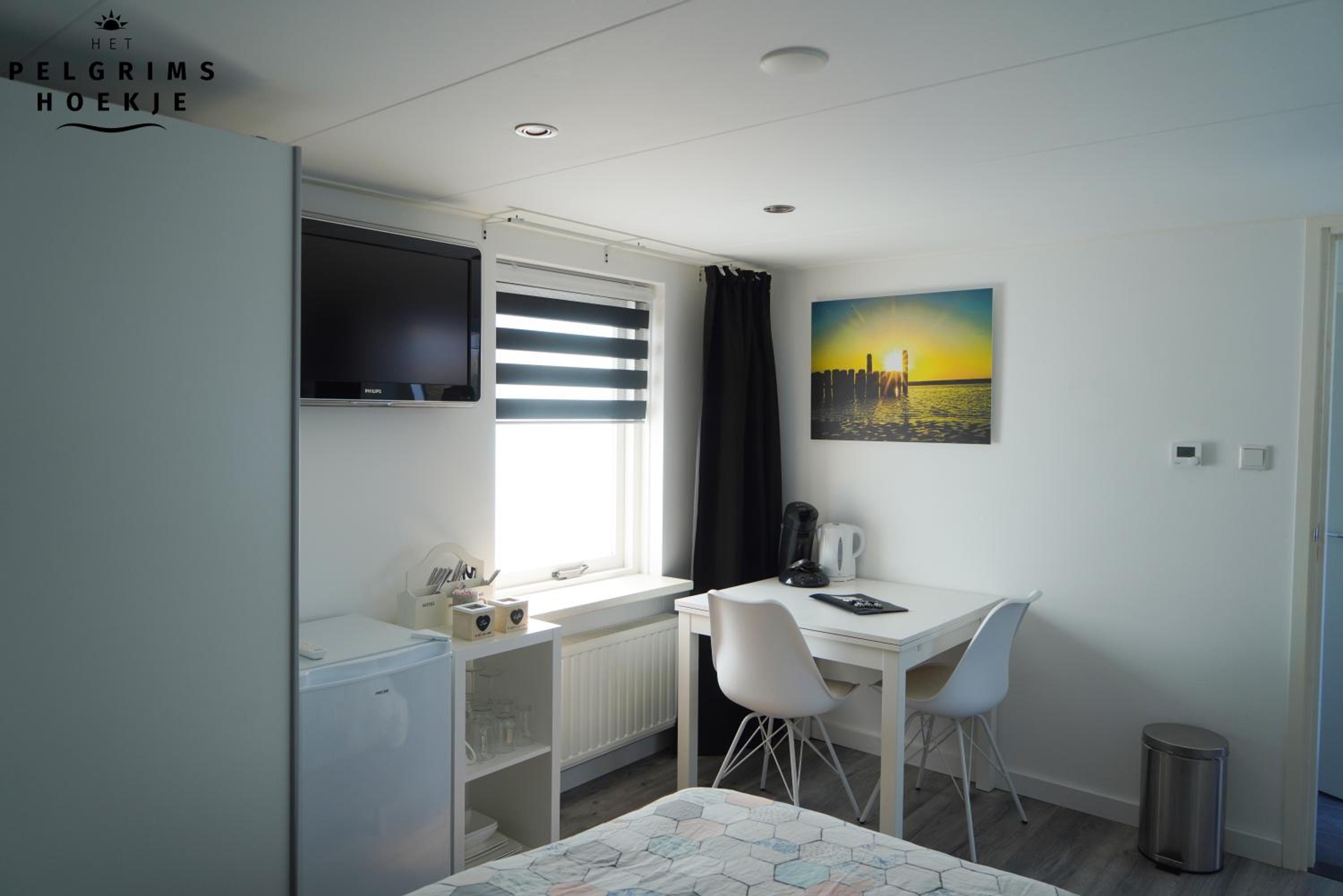 Double Room with Private Bathroom photo 3